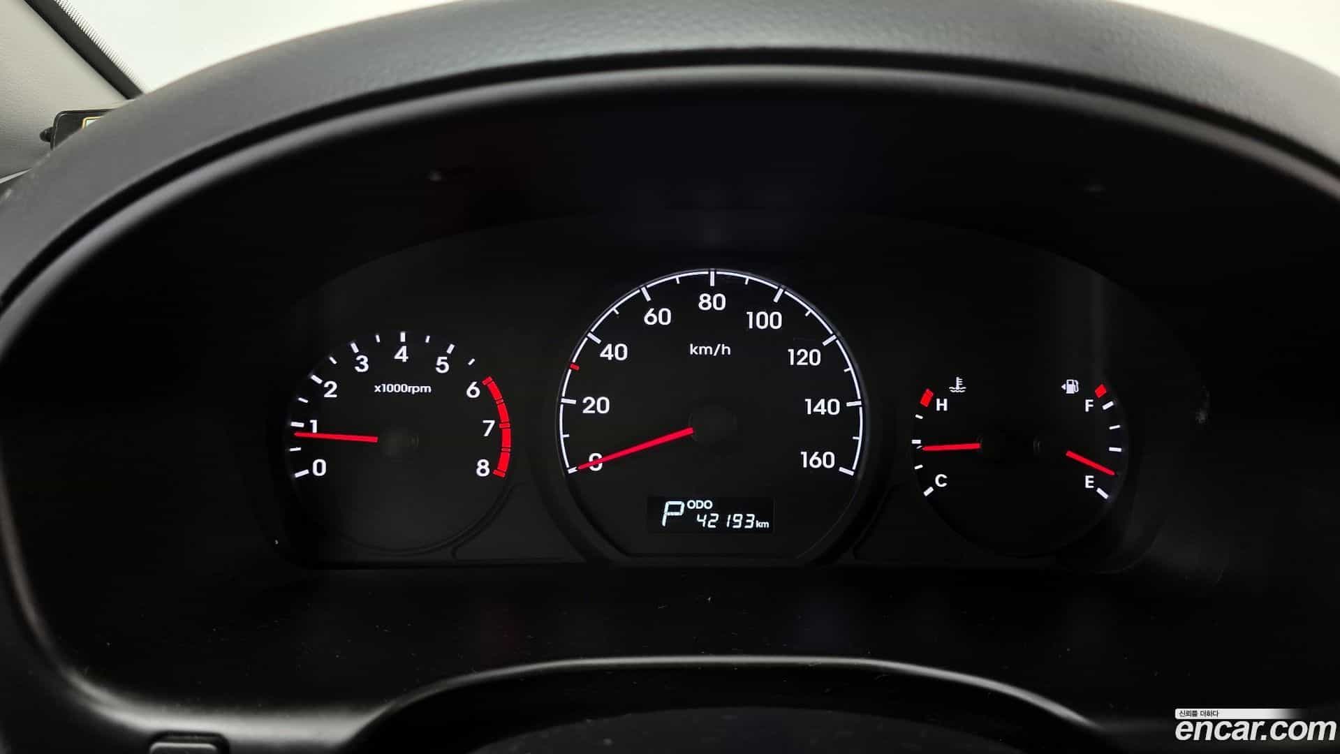 Starex Hyundai 2020.5-INNER-008