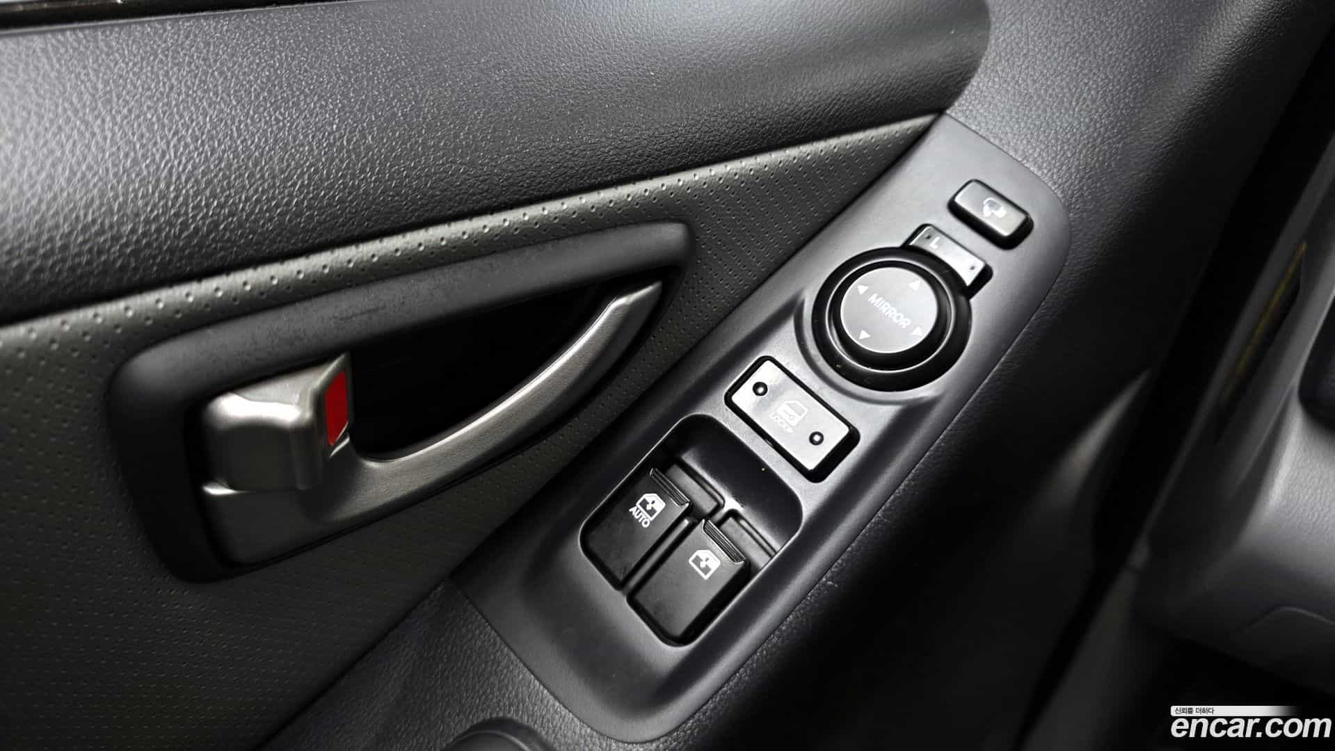 Starex Hyundai 2020.5-OPTION-023