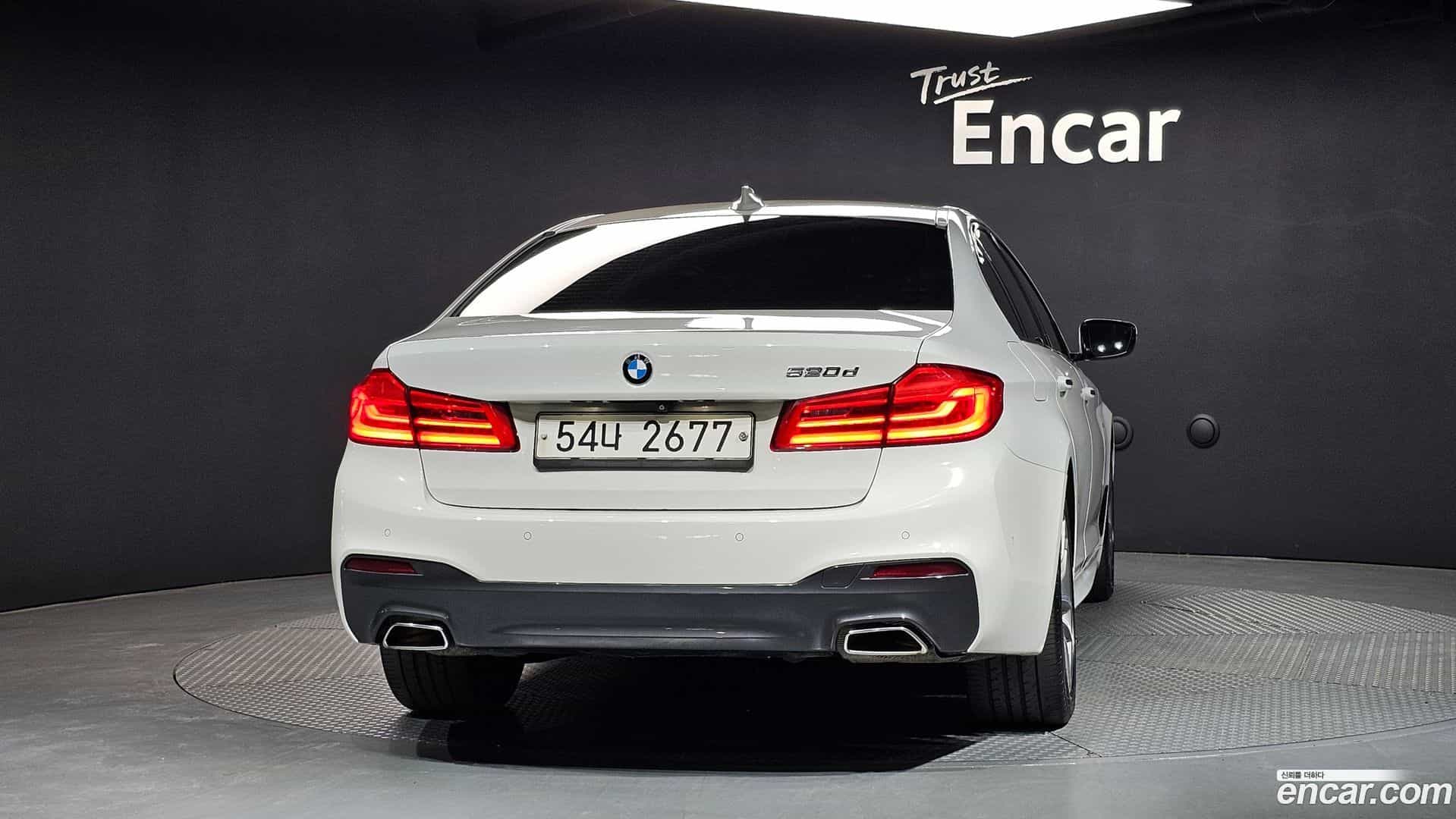 5-Series BMW 2017.8-OUTER-004