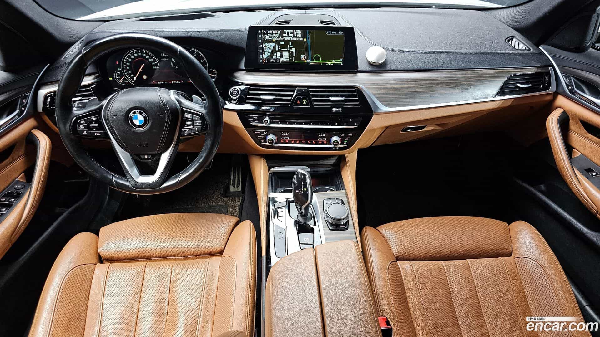 5-Series BMW 2017.8-INNER-007