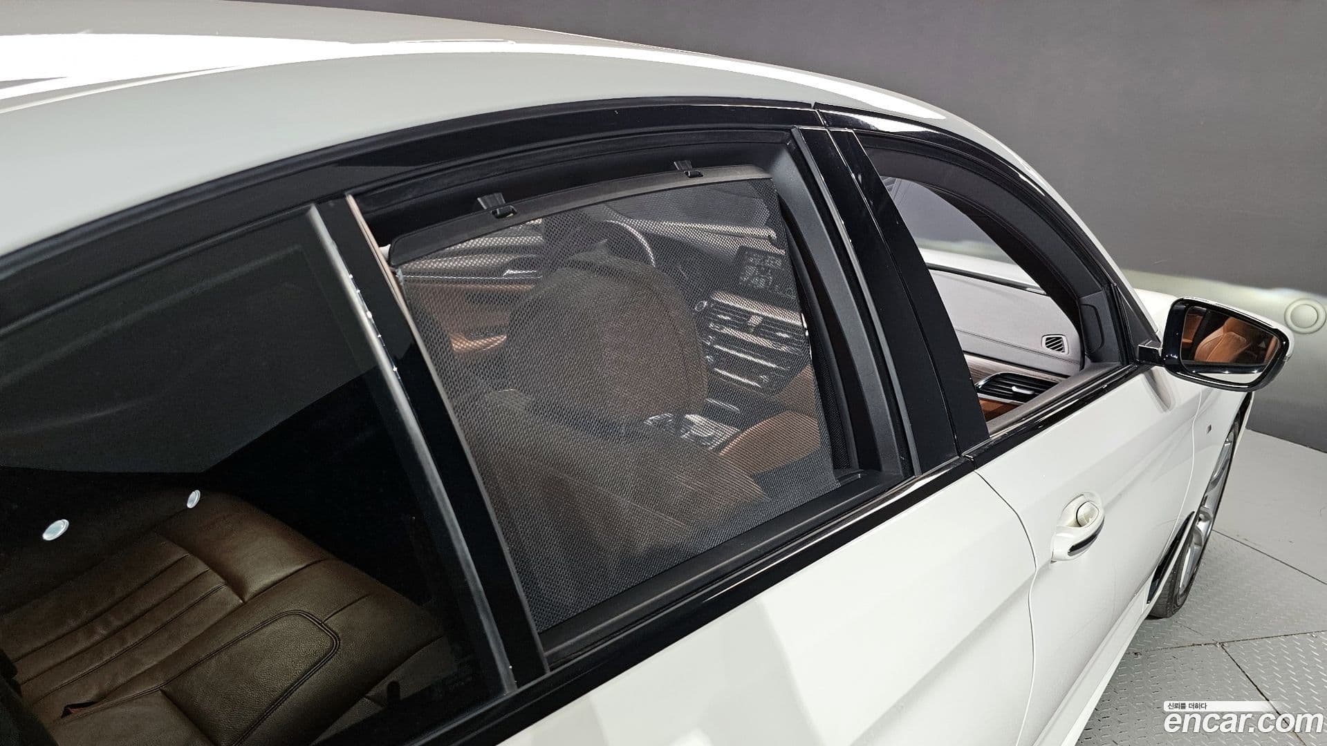 Main__Slider__Photo:5-Series BMW 2017.8-27