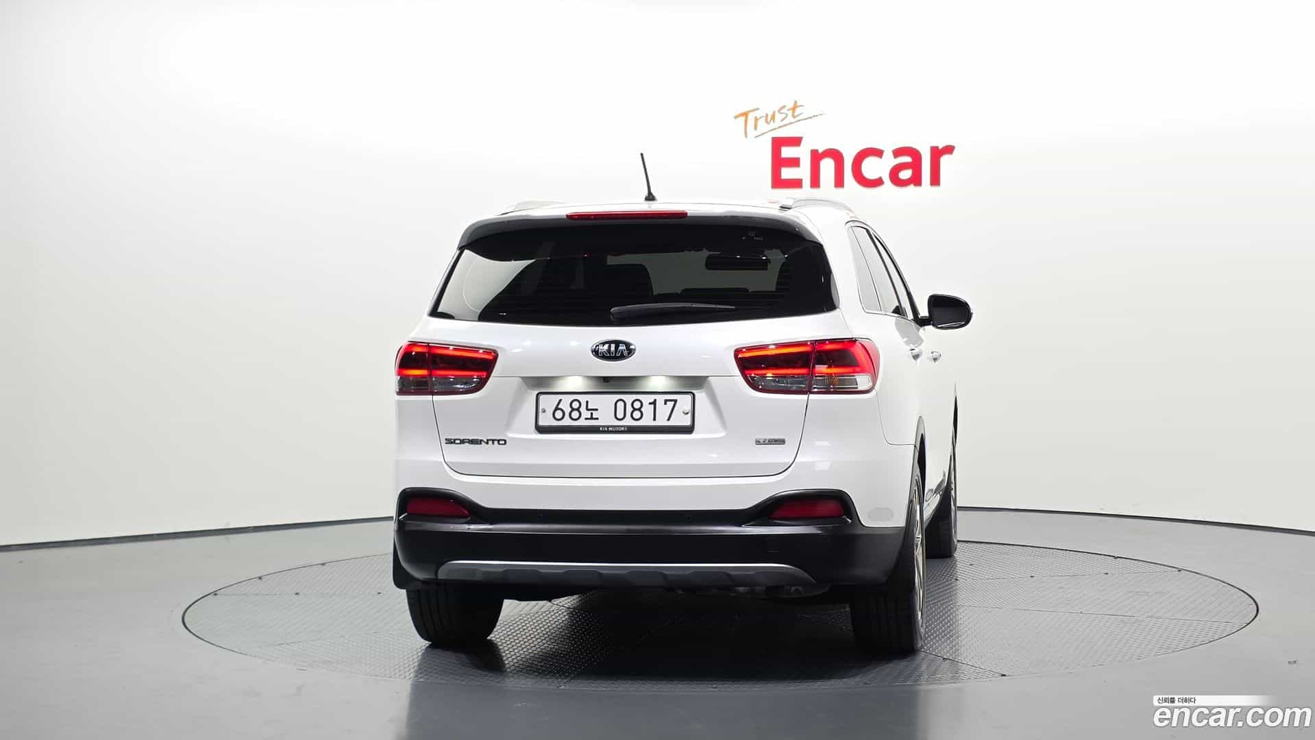 Sorento Kia 2016.2-OUTER-004