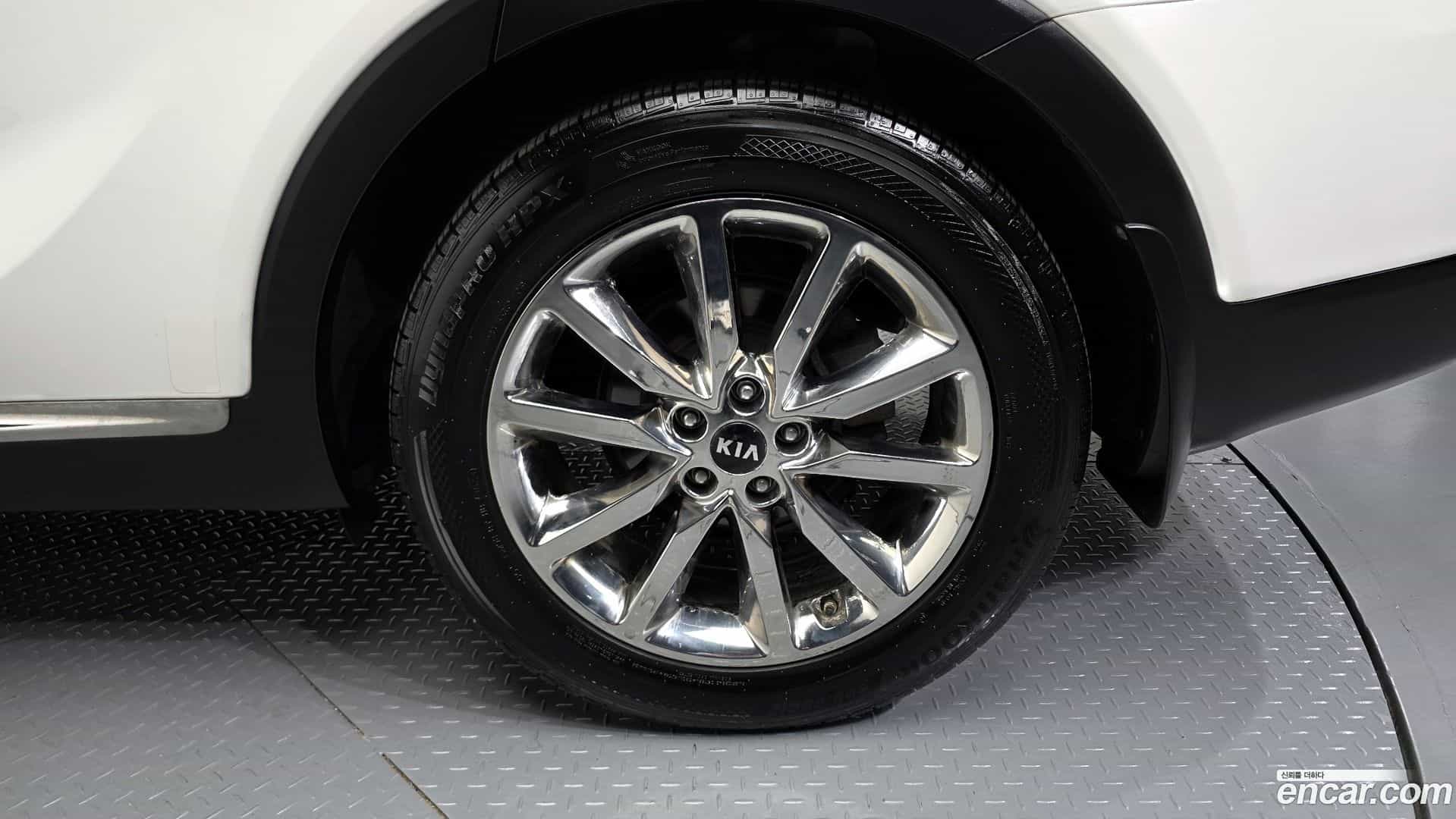 Sorento Kia 2016.2-OUTER-005