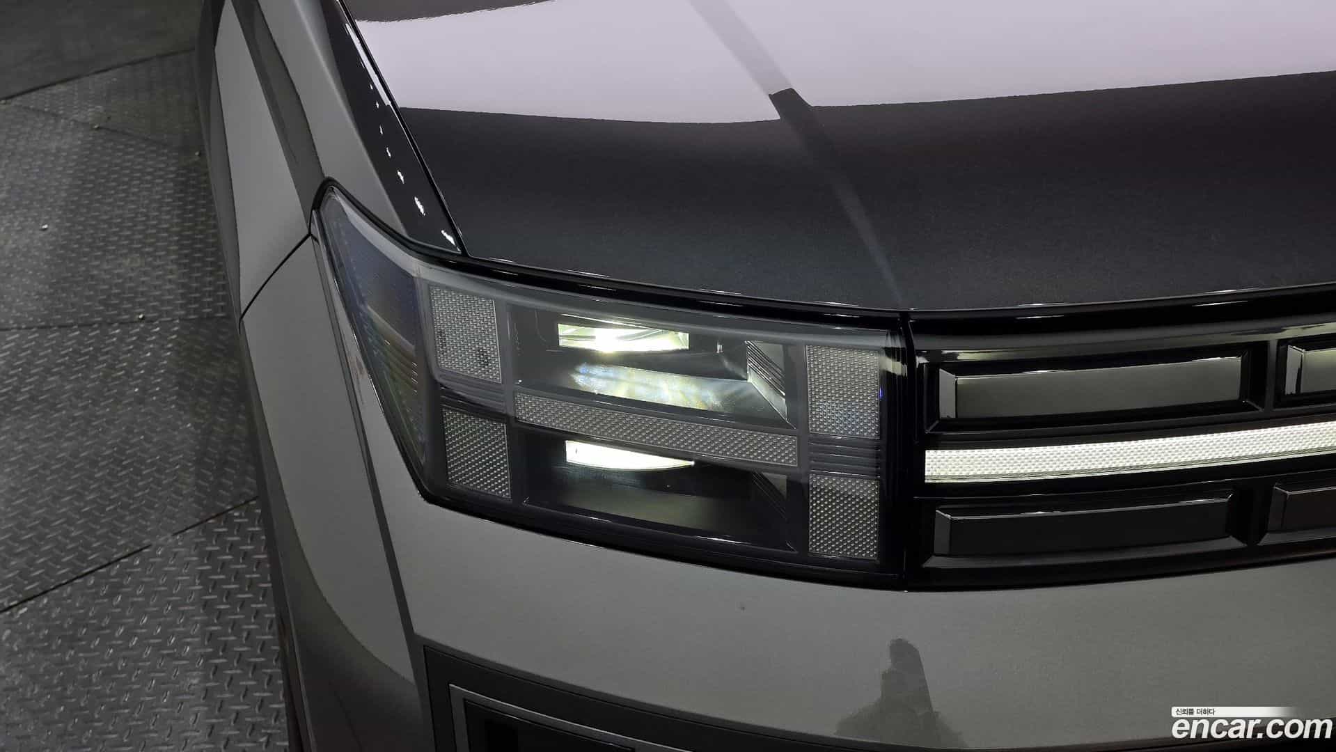 Santafe Hyundai 2025.1-OUTER-032