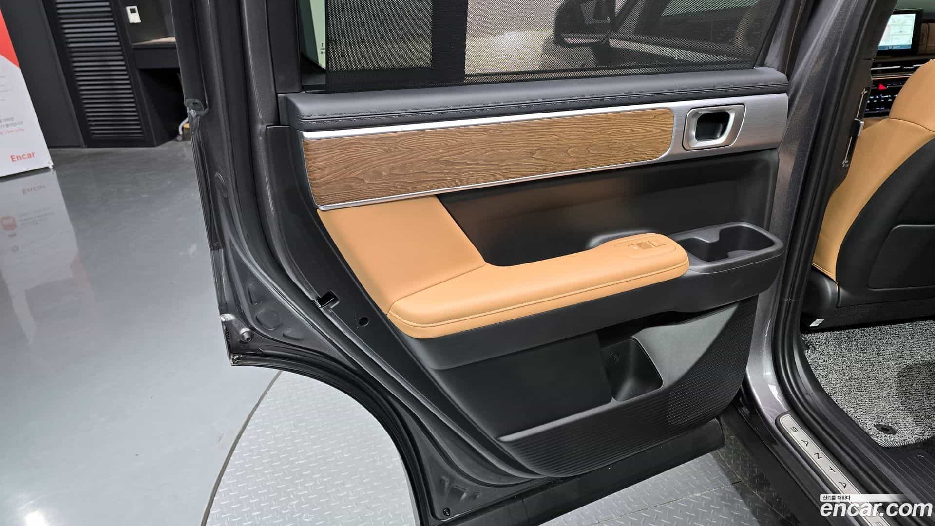 Santafe Hyundai 2025.1-INNER-035