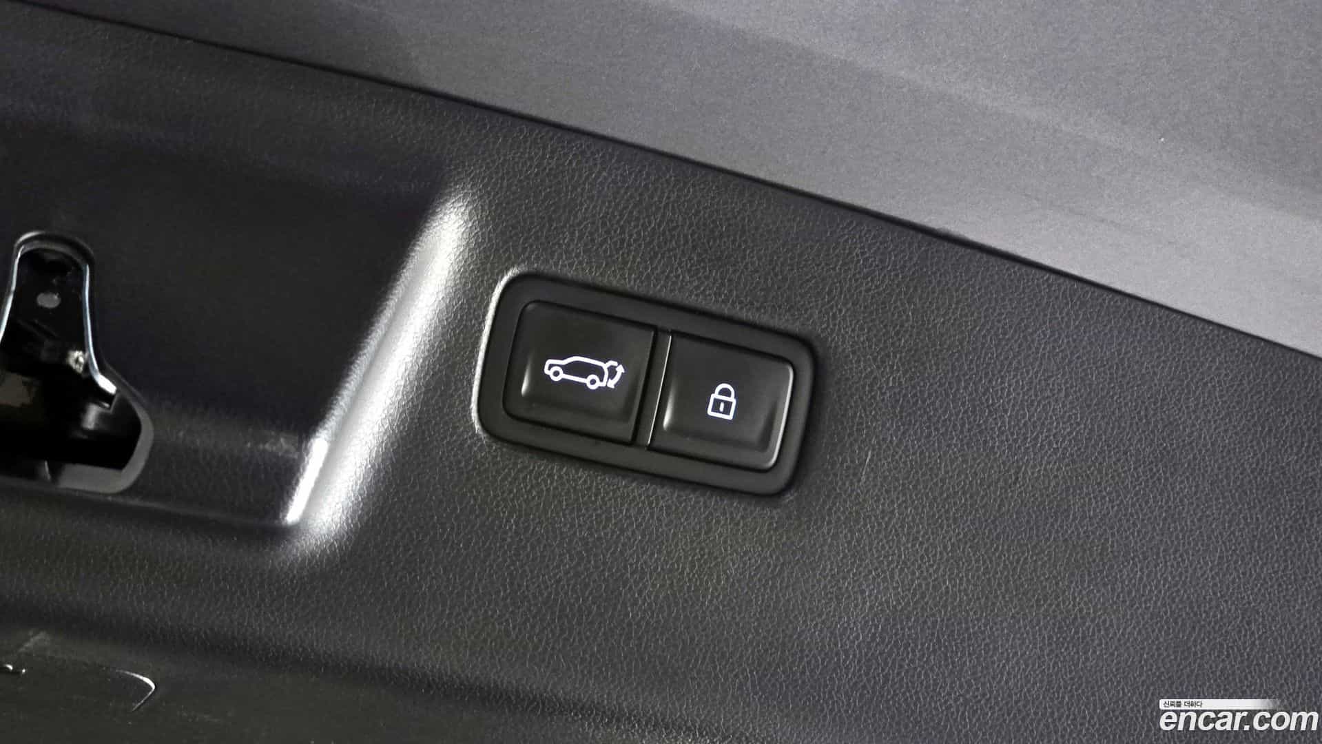 Santafe Hyundai 2025.1-OPTION-042