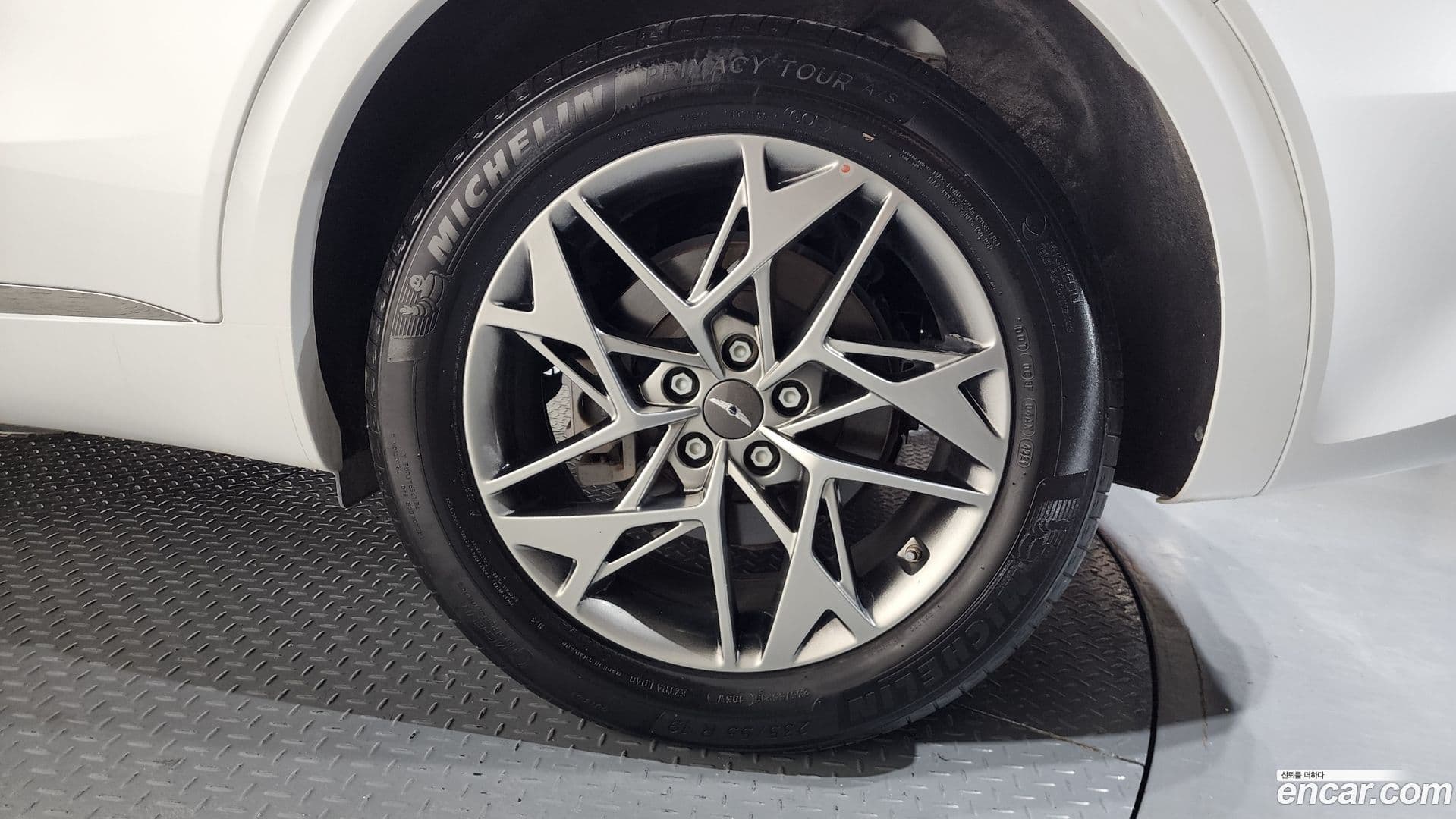 Main__Slider__Photo:GV70 Genesis 2022.2-20