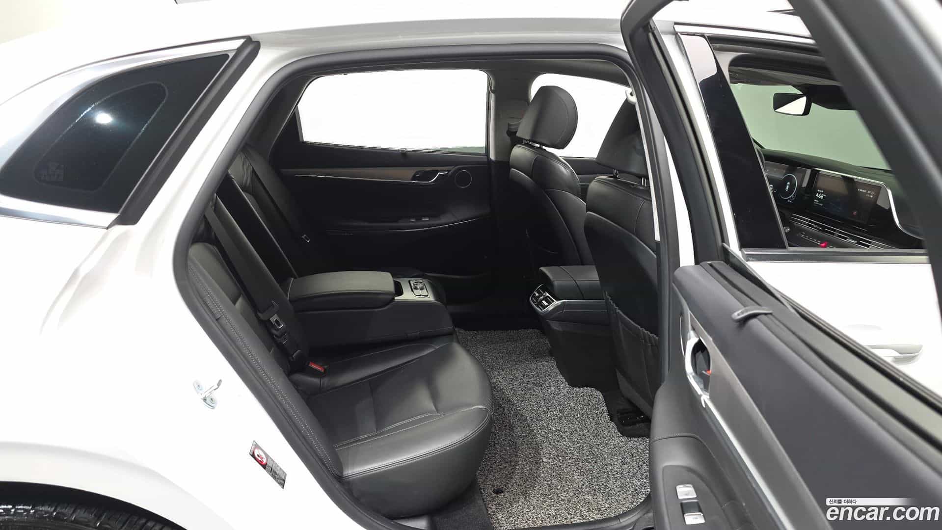 Grandeur Hyundai 2022.2-OPTION-016