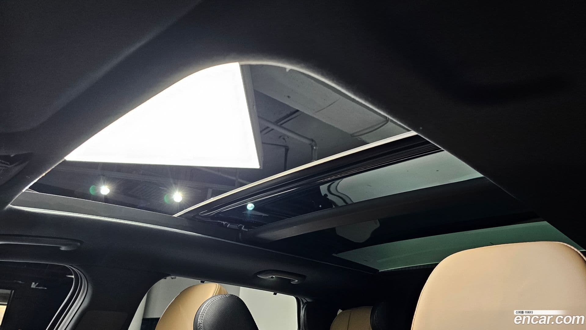 Main__Slider__Photo:Sorento Kia 2026.1-16