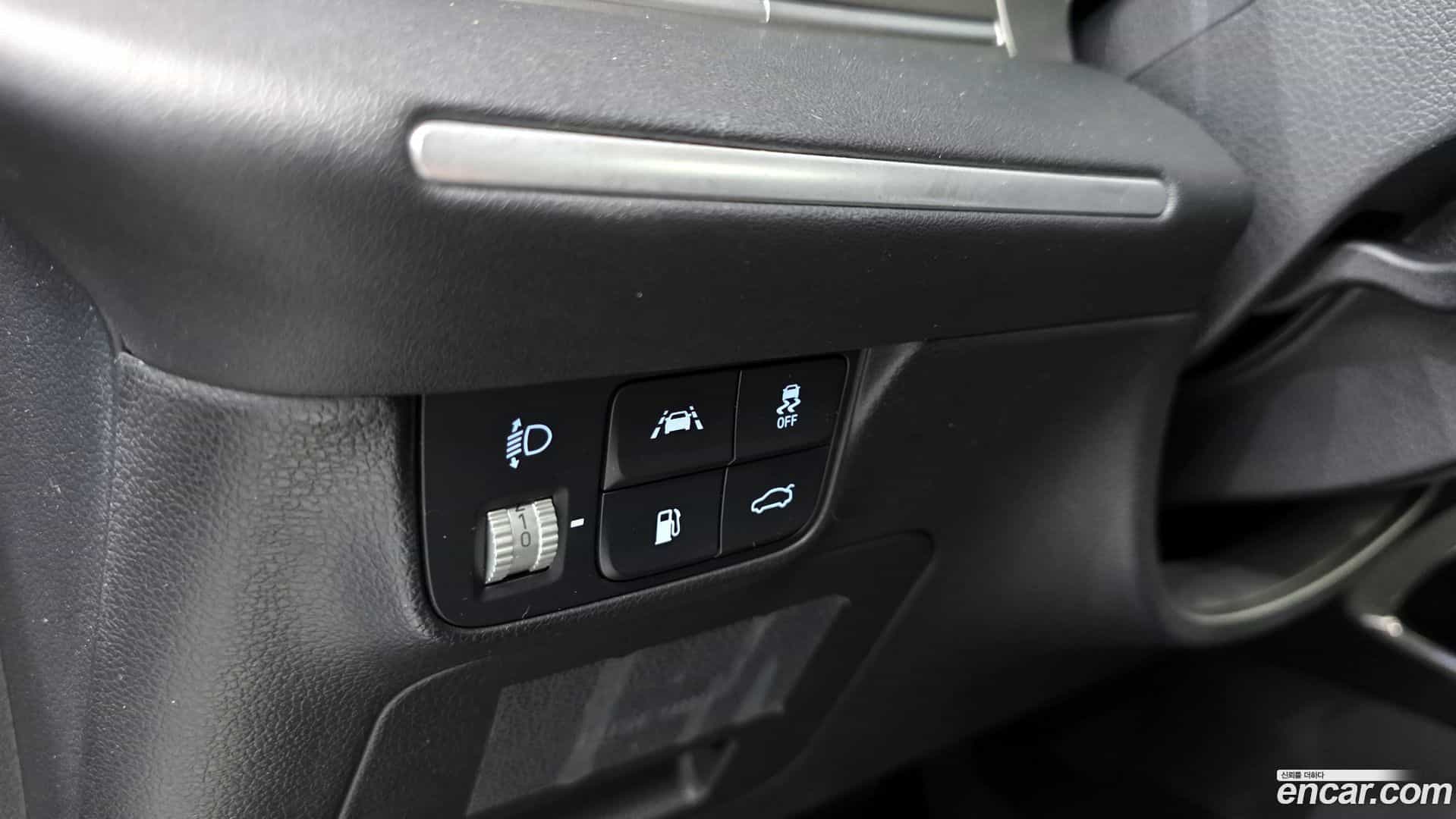 Grandeur Hyundai 2021.3-OPTION-024