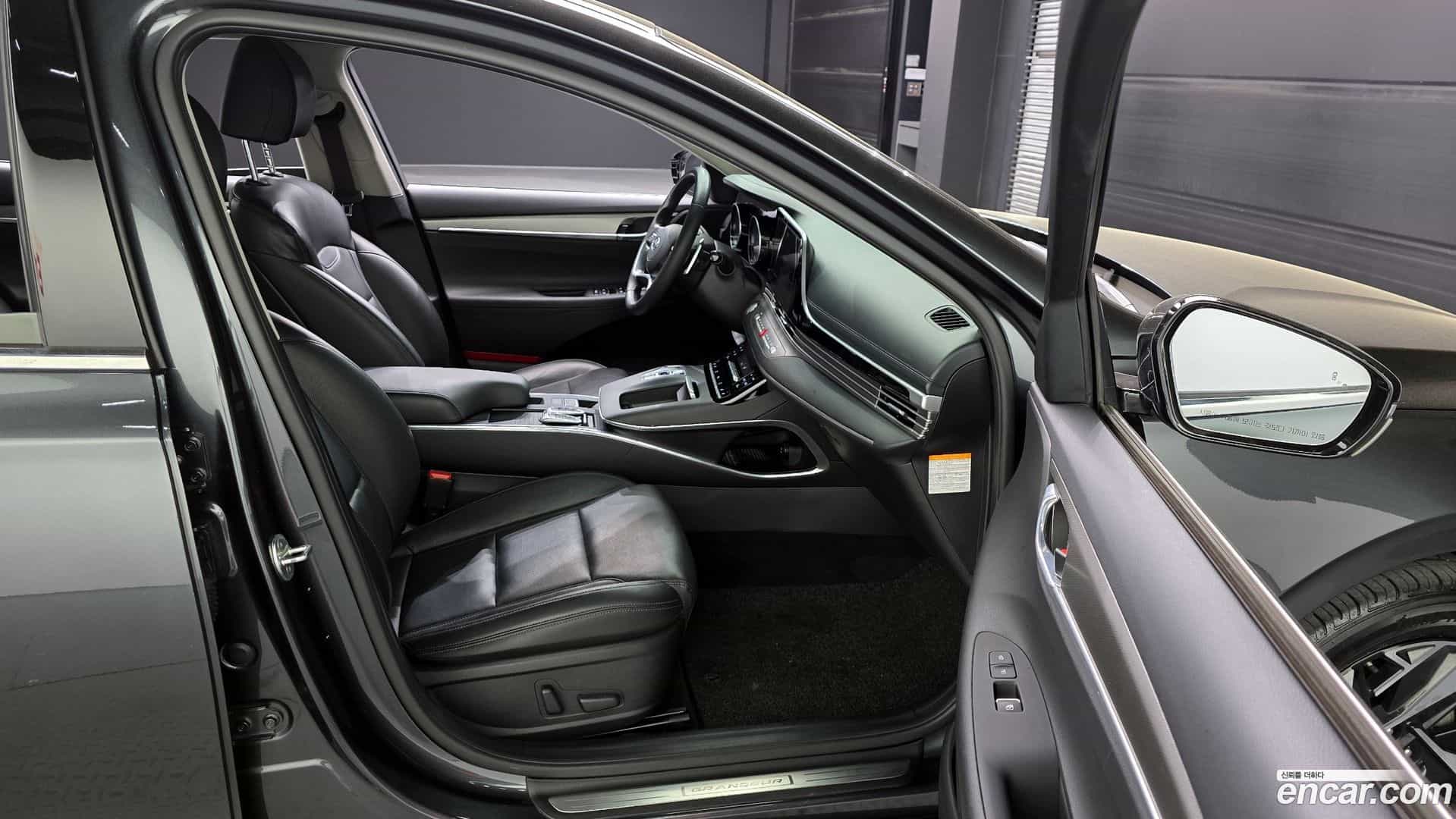 Grandeur Hyundai 2021.3-INNER-036