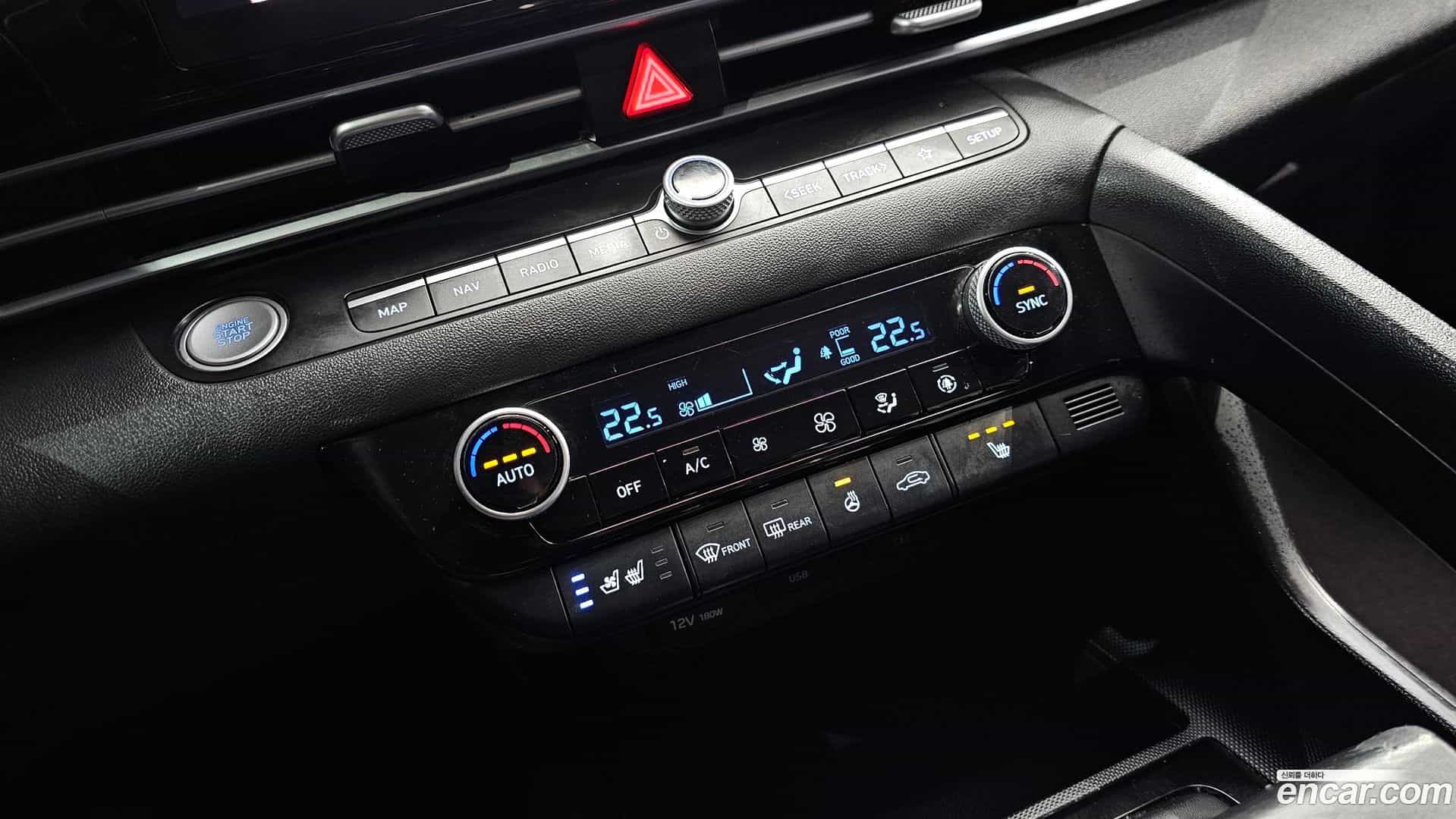 AVANTE Hyundai 2021.2-OPTION-020