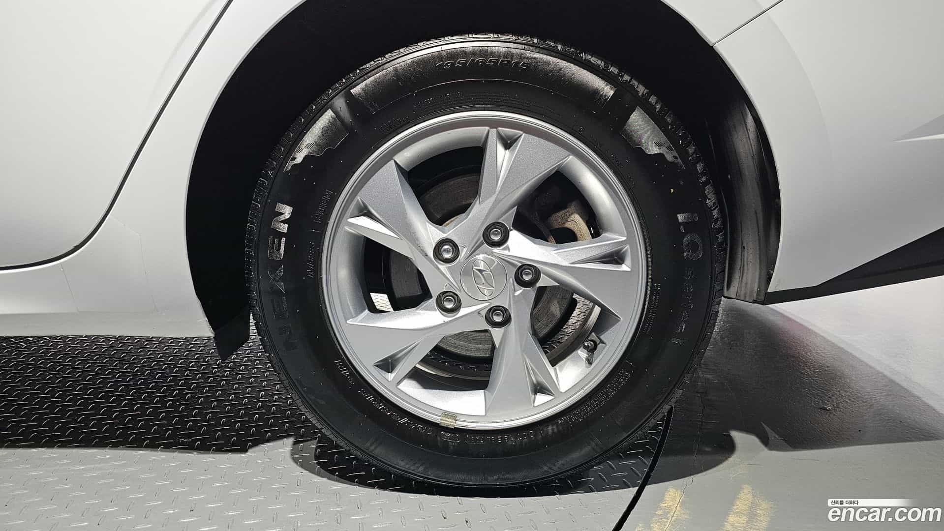 AVANTE Hyundai 2021.2-OUTER-031