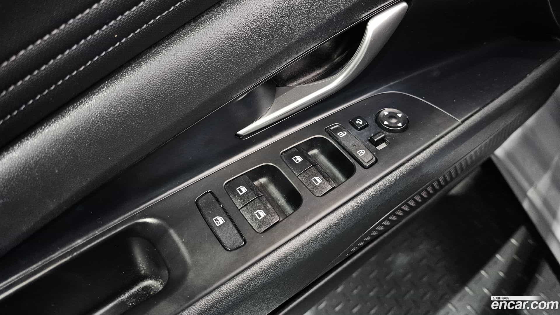 AVANTE Hyundai 2021.2-INNER-036