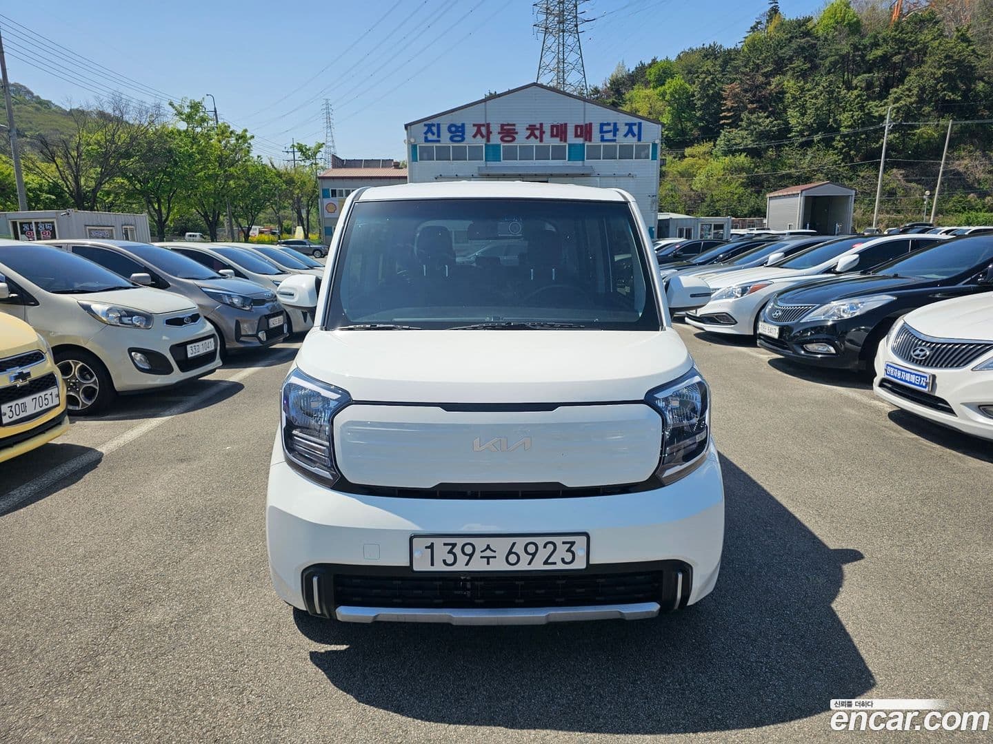 Main__Slider__Photo:RAY Kia 2023.5-0