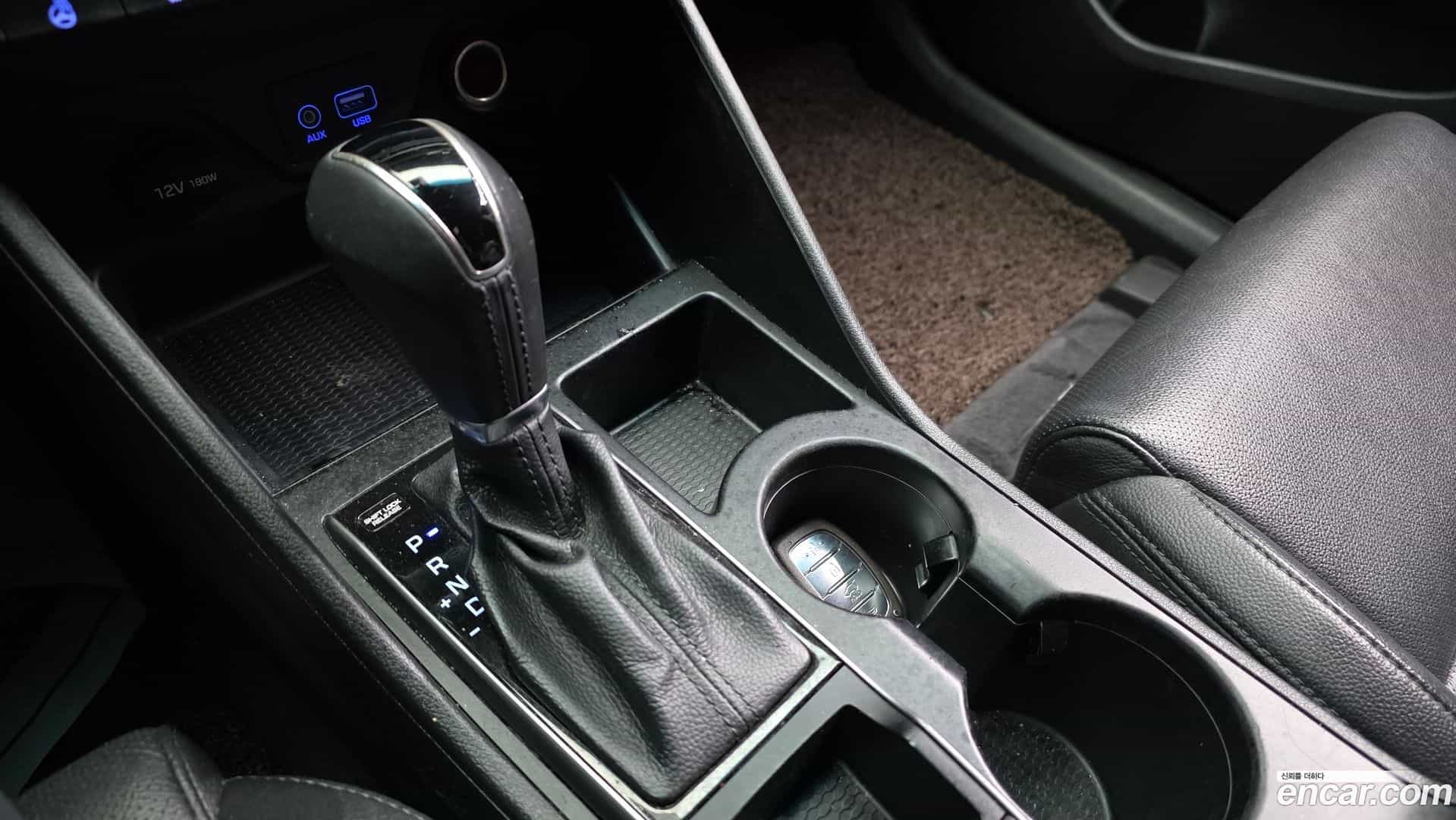 Tucson Hyundai 2016.4-INNER-009