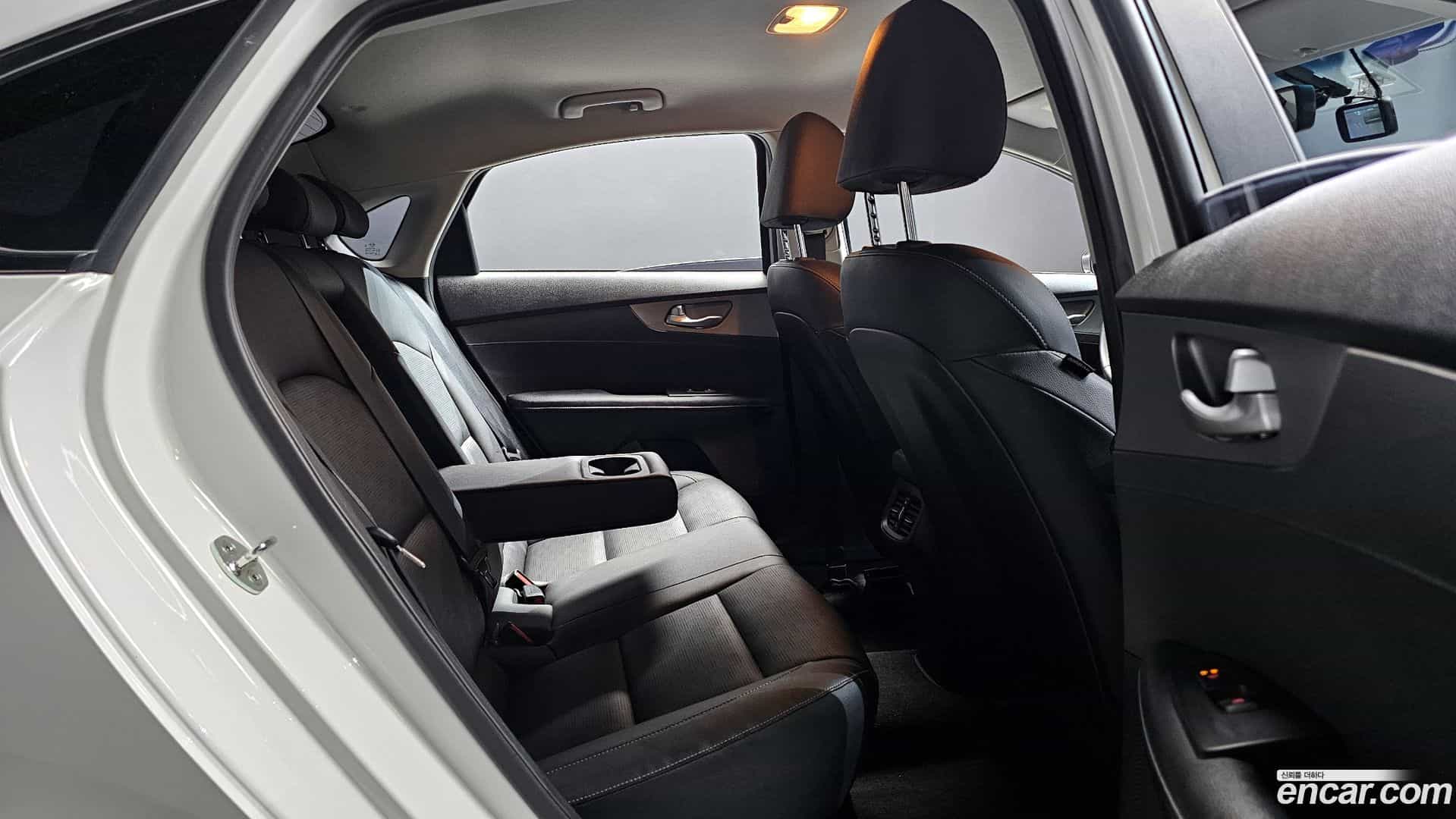 K3 Kia 2018.3-OPTION-015