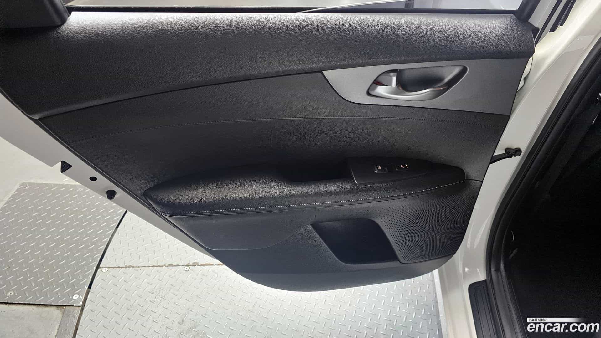 K3 Kia 2018.3-INNER-034