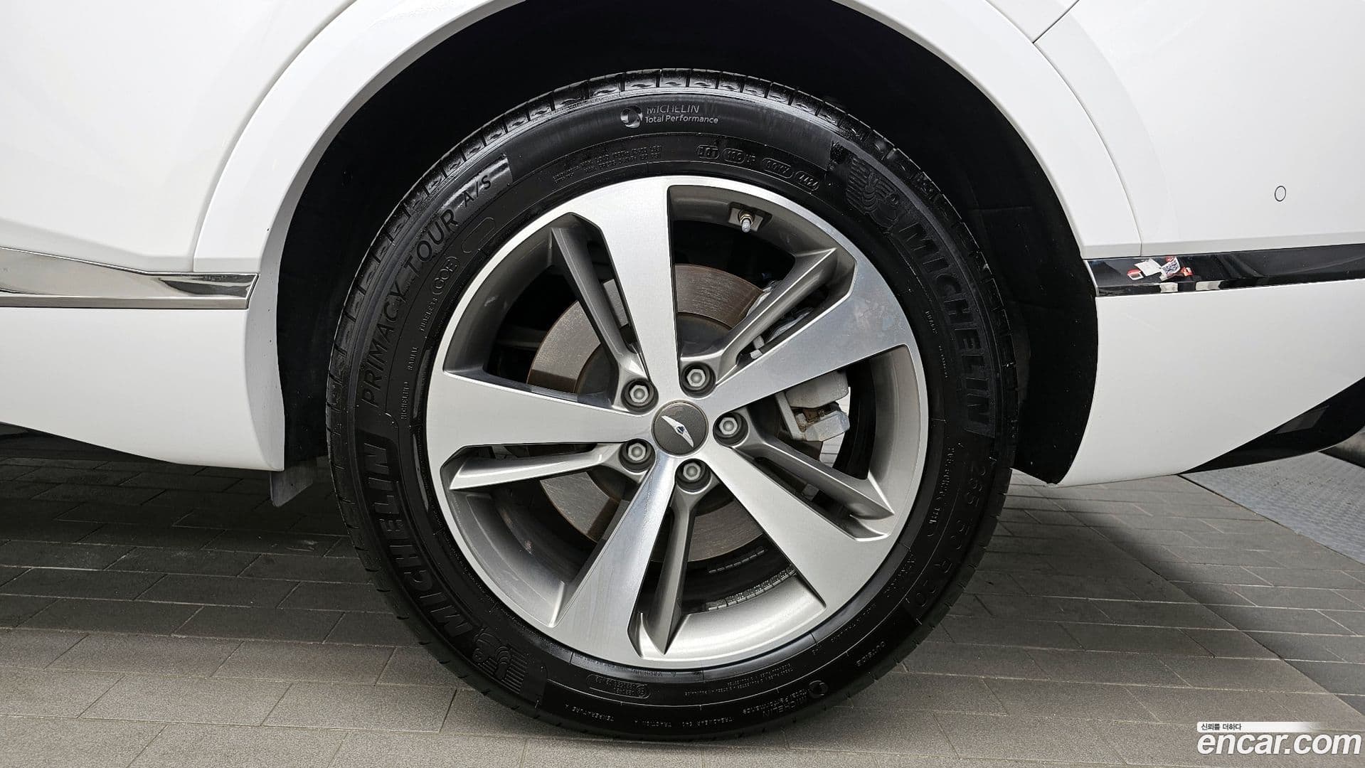 Main__Slider__Photo:GV80 Genesis 2021.7-20