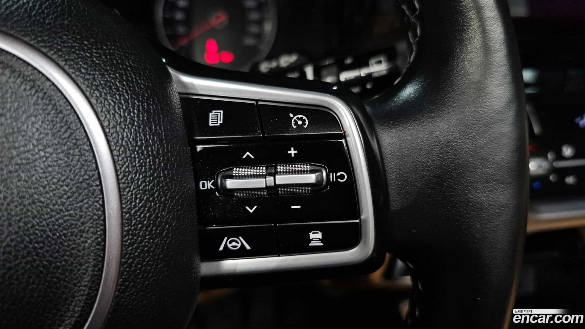Sorento Kia 2020.6-OPTION-042