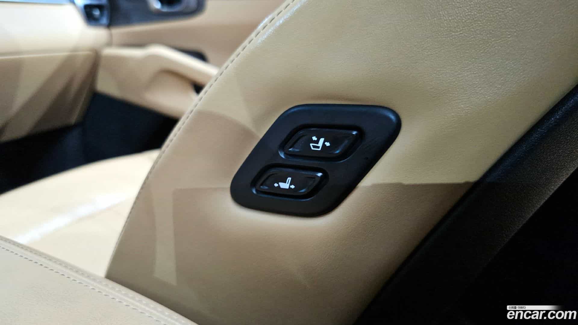 Sorento Kia 2020.6-OPTION-045