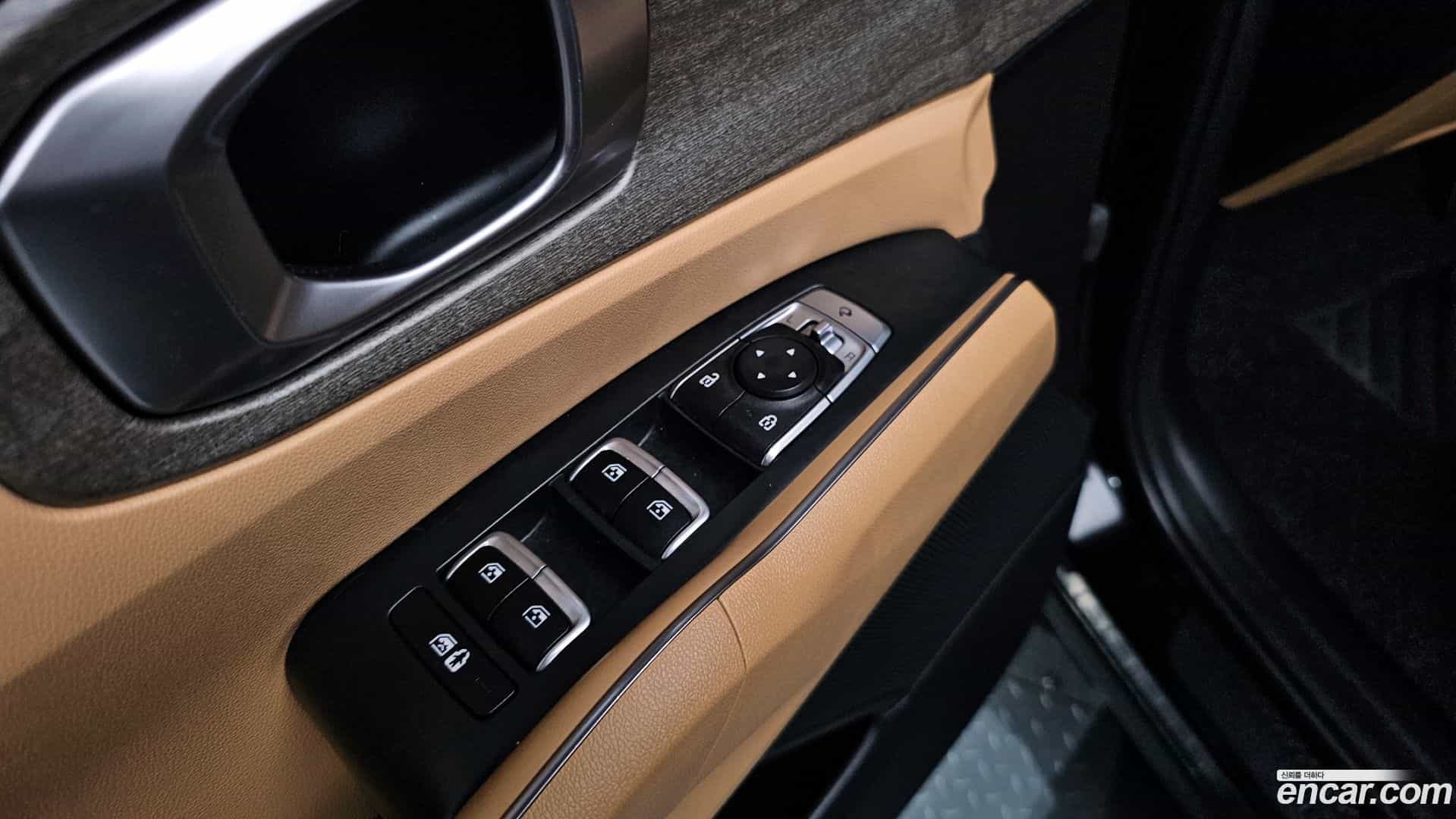 Sorento Kia 2020.6-OPTION-047