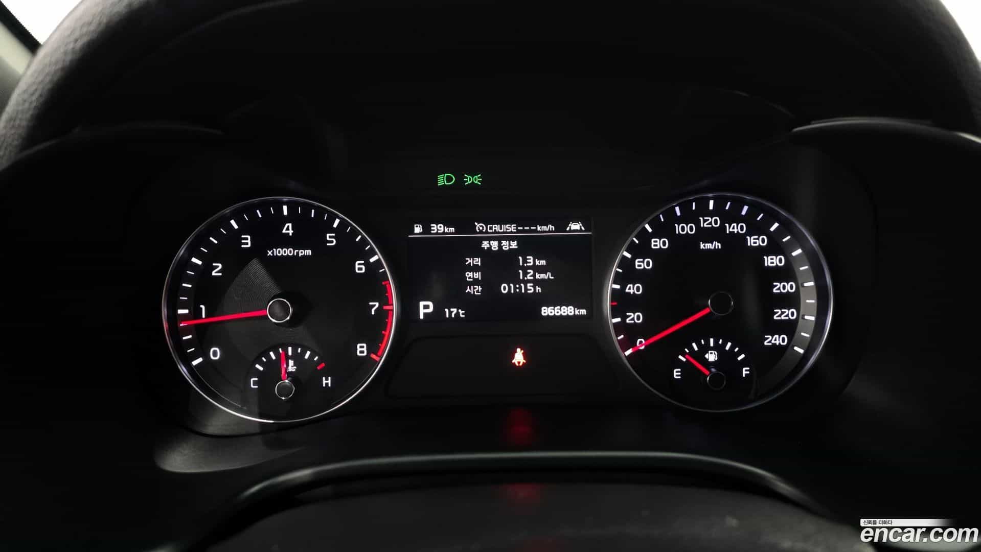 K3 Kia 2021.2-INNER-008