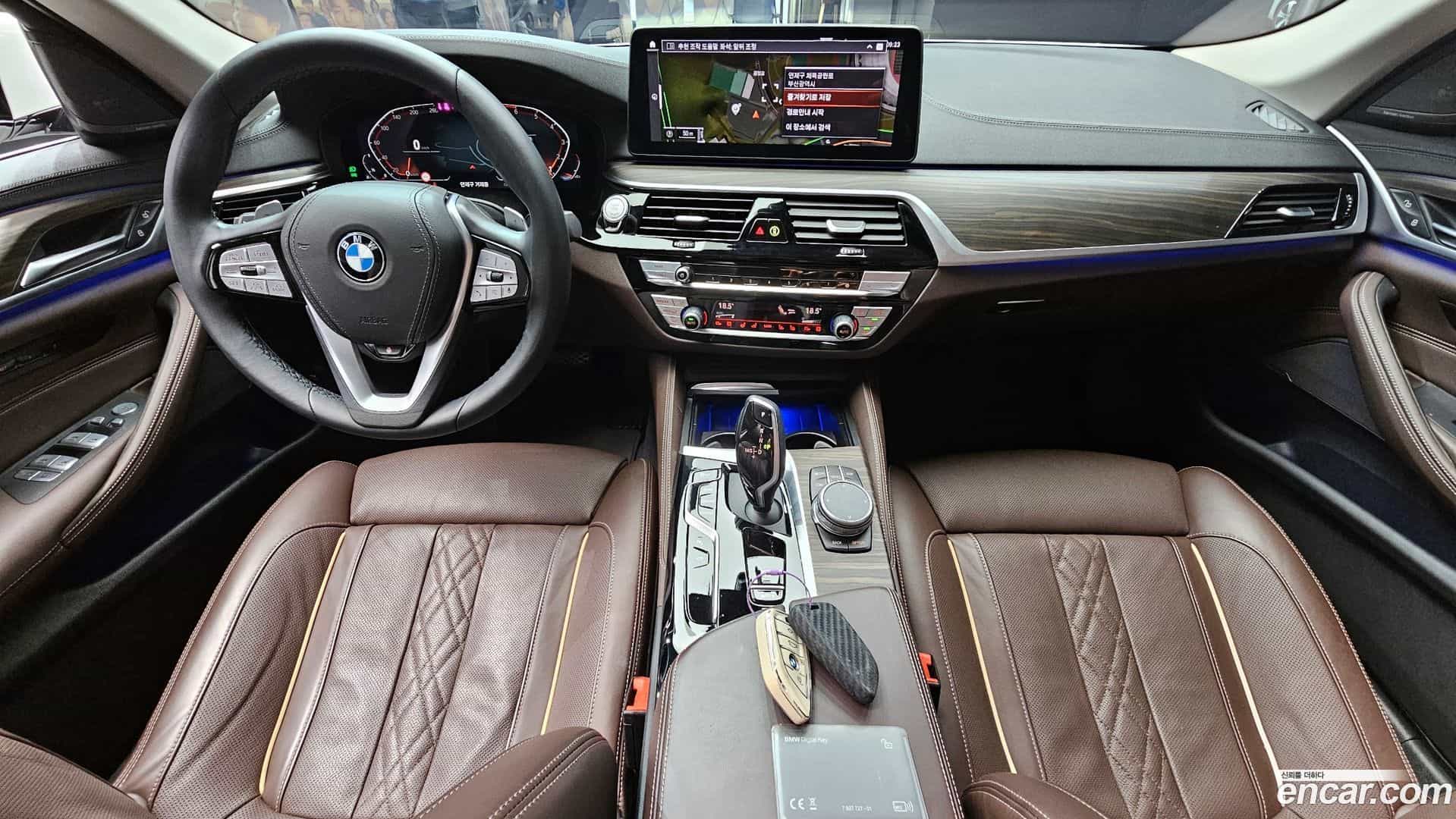 5-Series BMW 2023.8-INNER-007