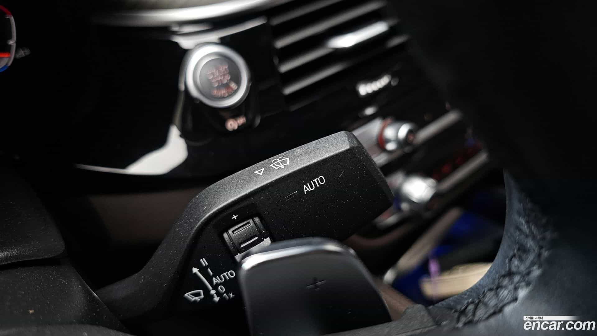 5-Series BMW 2023.8-OPTION-040
