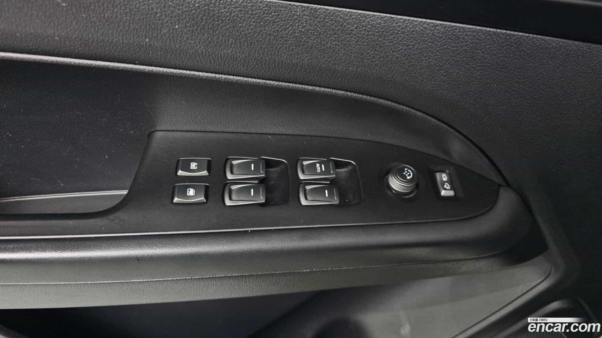 Rexton KG Mobility 2020.8-OPTION-041