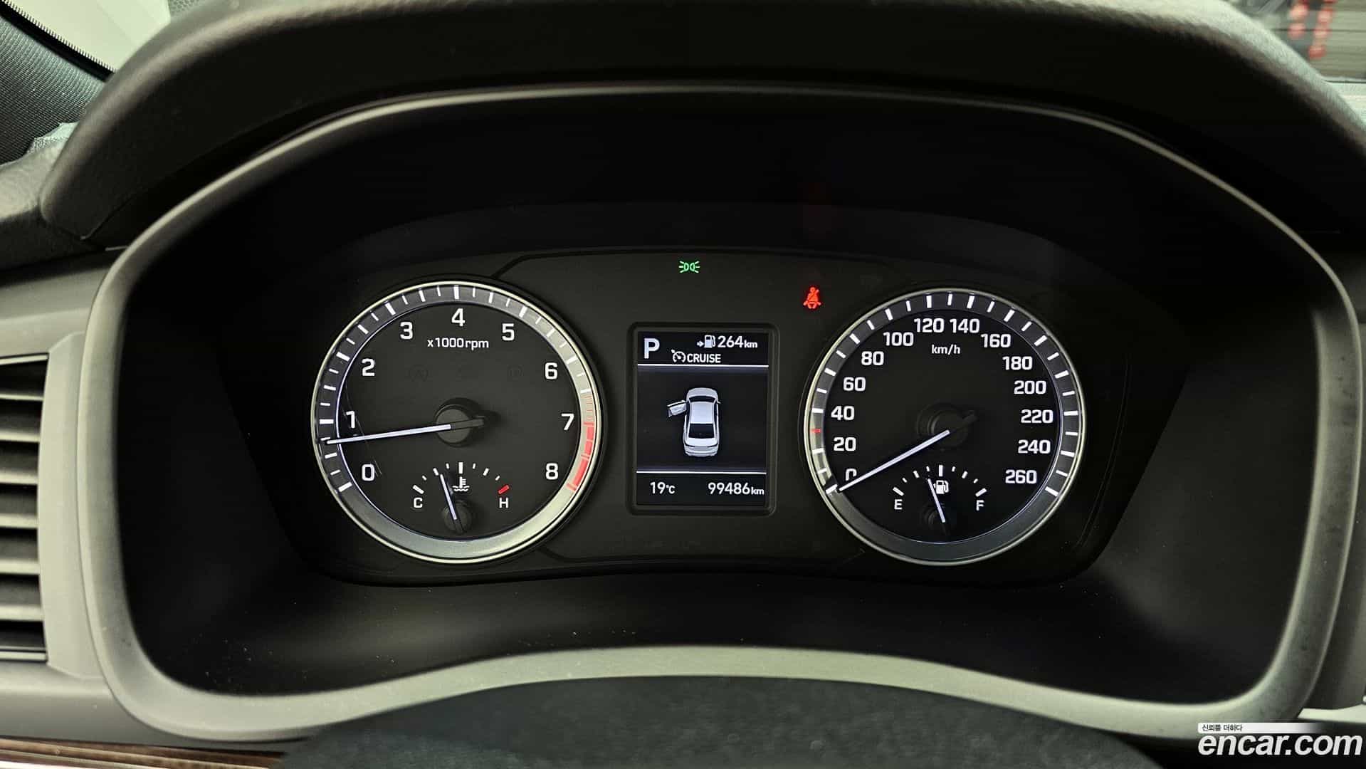 Sonata Hyundai 2017.4-INNER-008