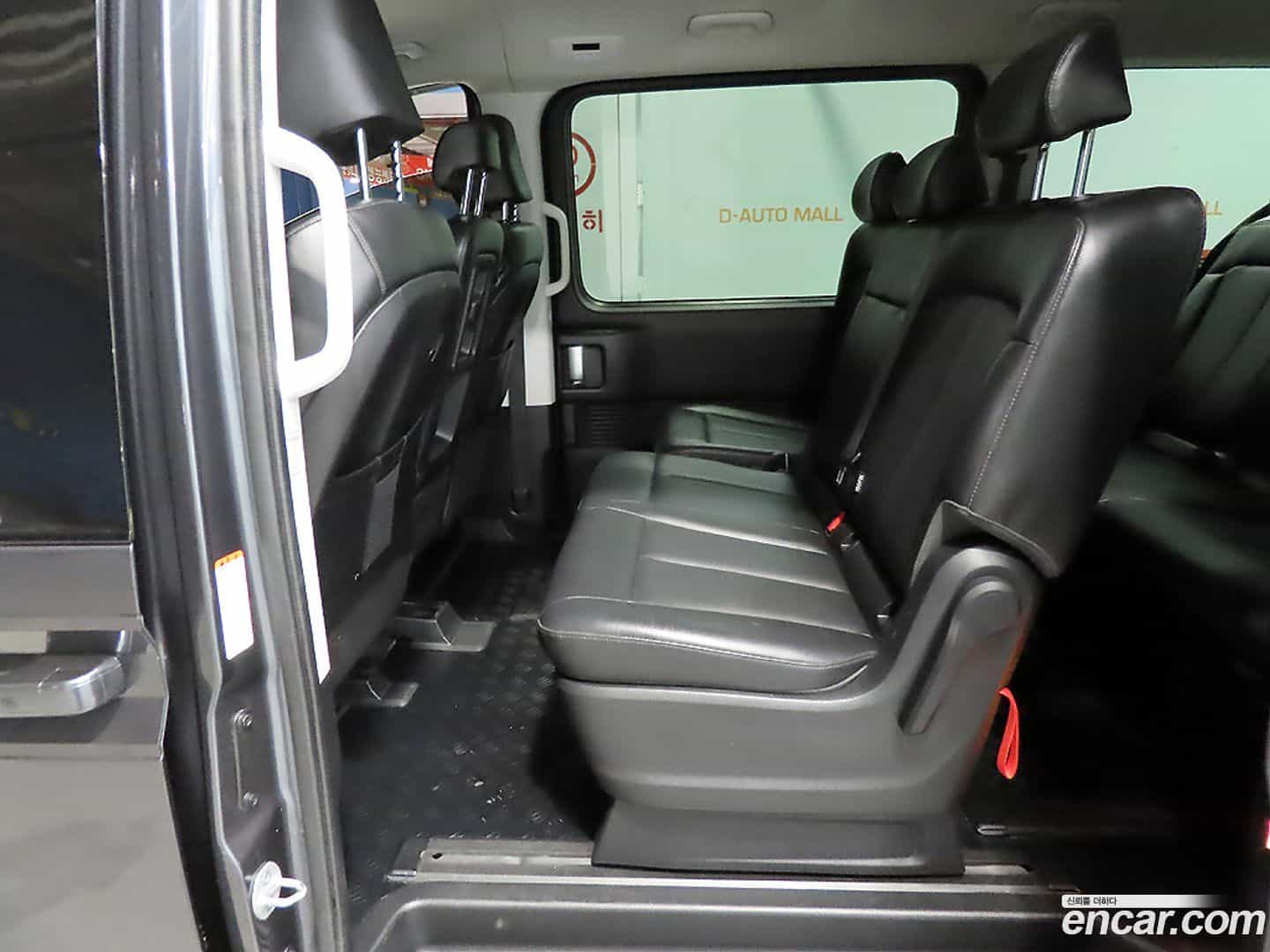 Staria Hyundai 2021.6-OPTION-020