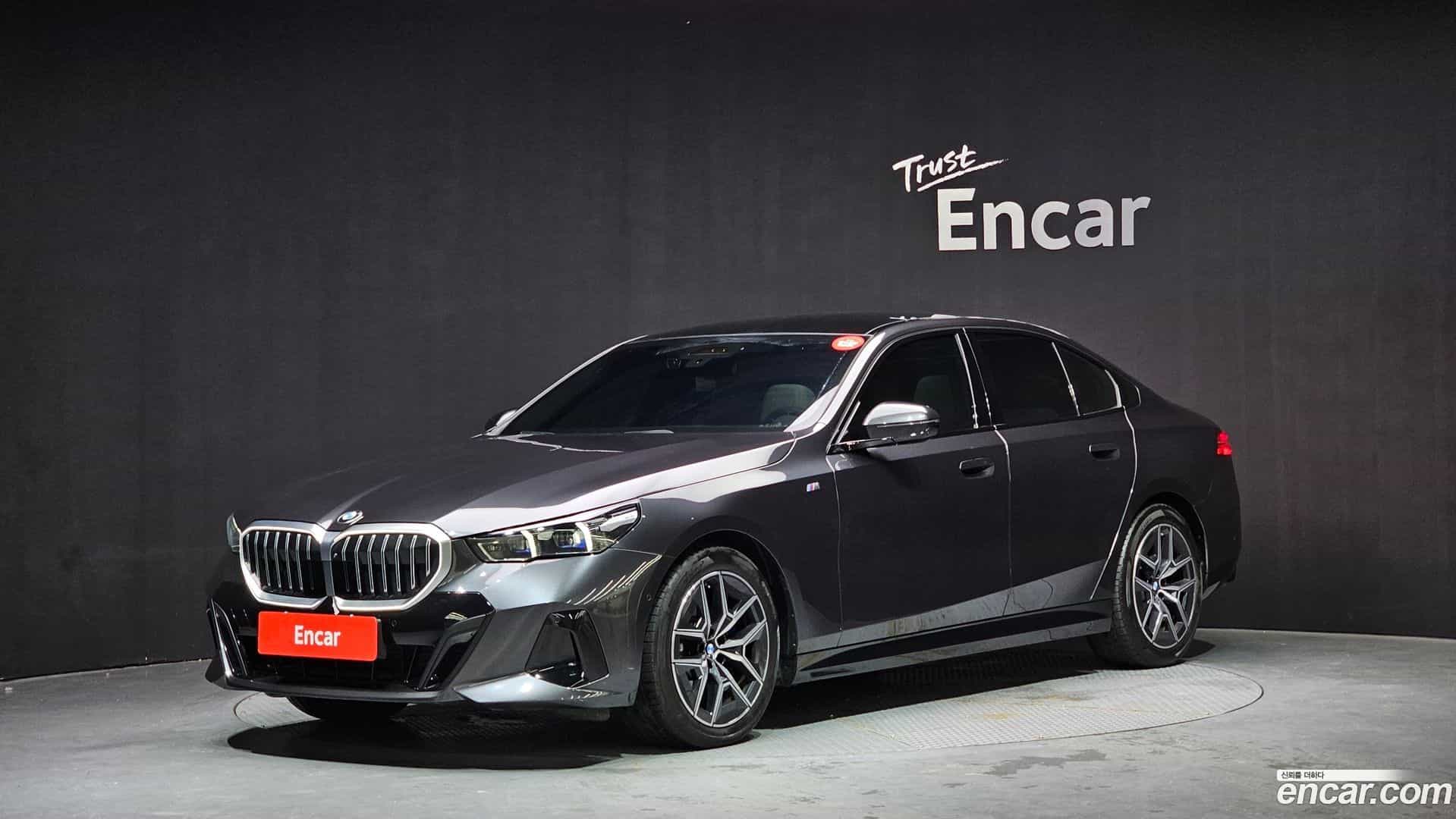 5-Series BMW 2025.1-OUTER-001