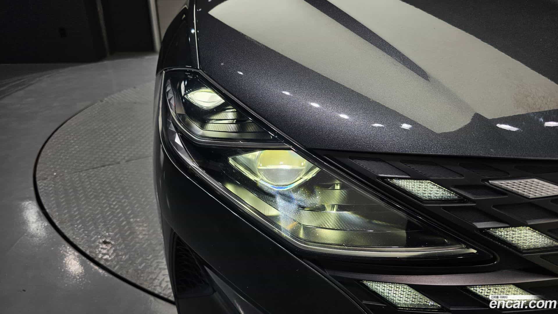 Grandeur Hyundai 2022.3-OUTER-032