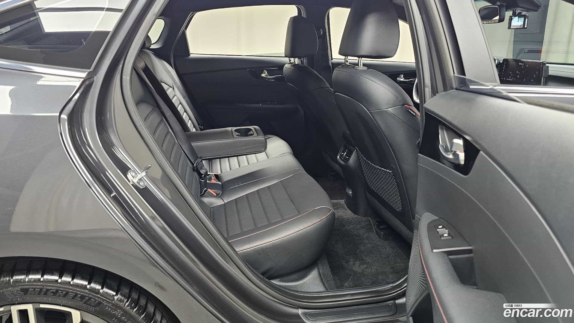 K3 Kia 2023.8-OPTION-015
