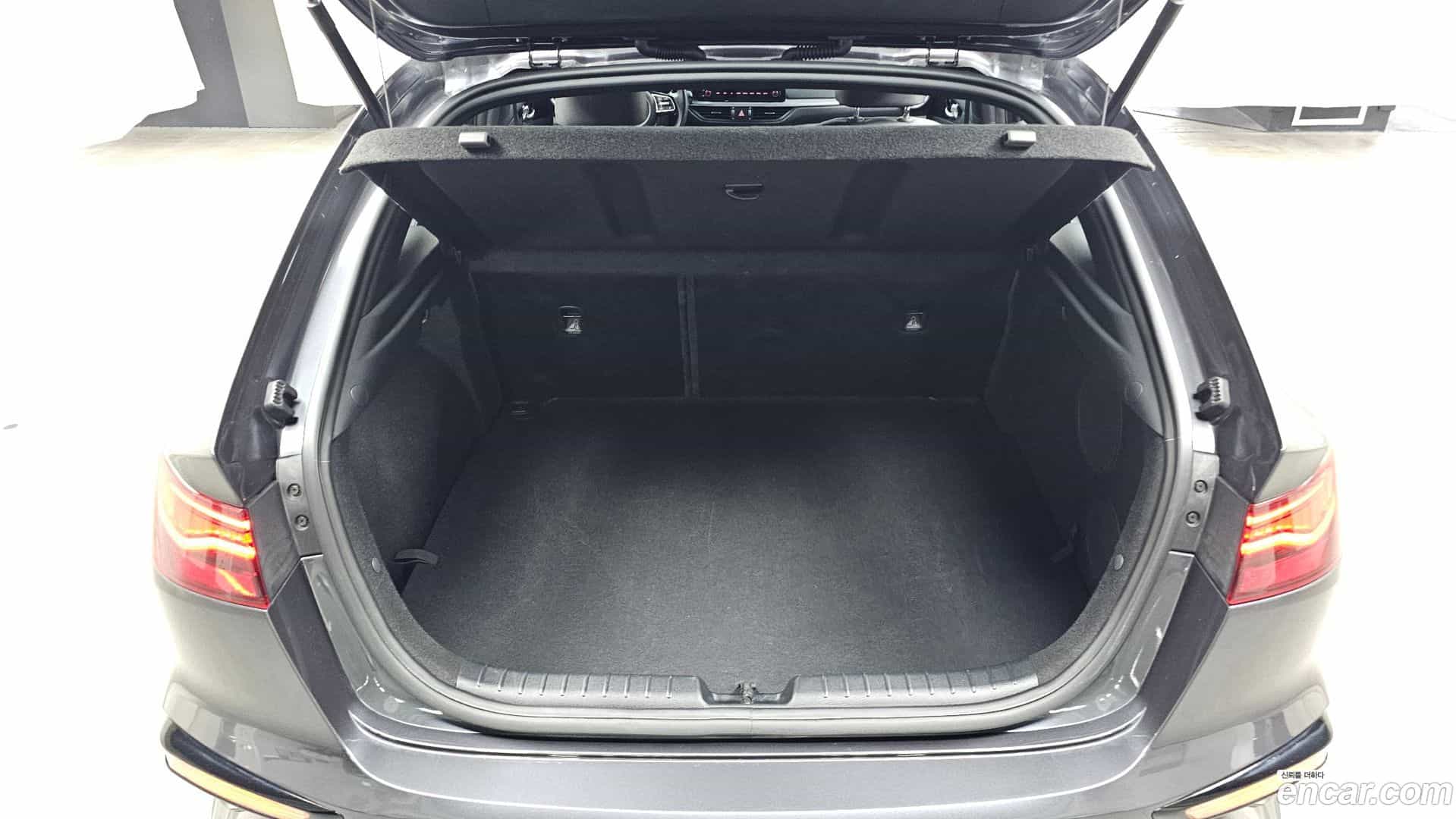 K3 Kia 2023.8-OPTION-024