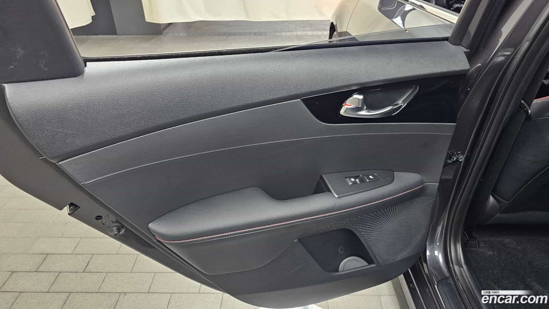 K3 Kia 2023.8-INNER-035