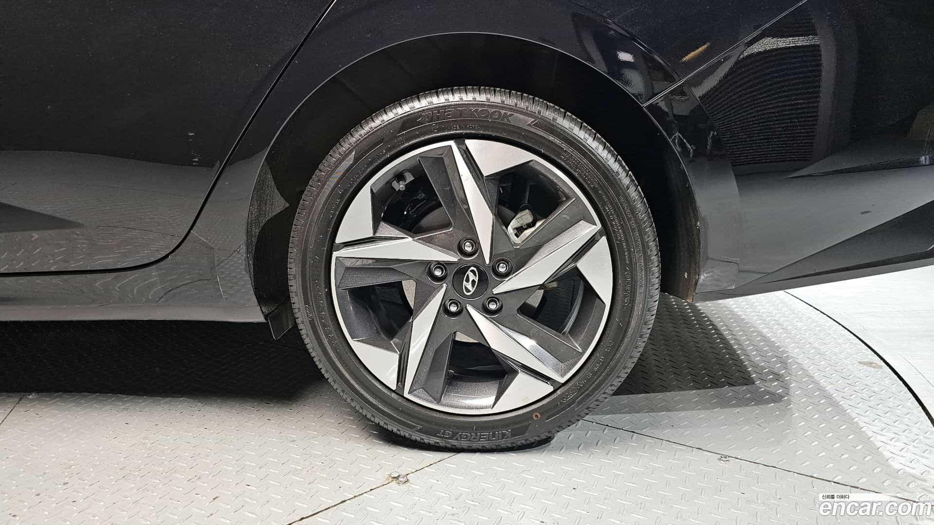 AVANTE Hyundai 2020.4-OUTER-031