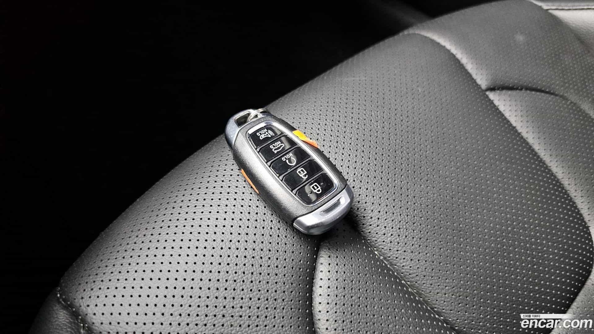 AVANTE Hyundai 2020.4-OPTION-041