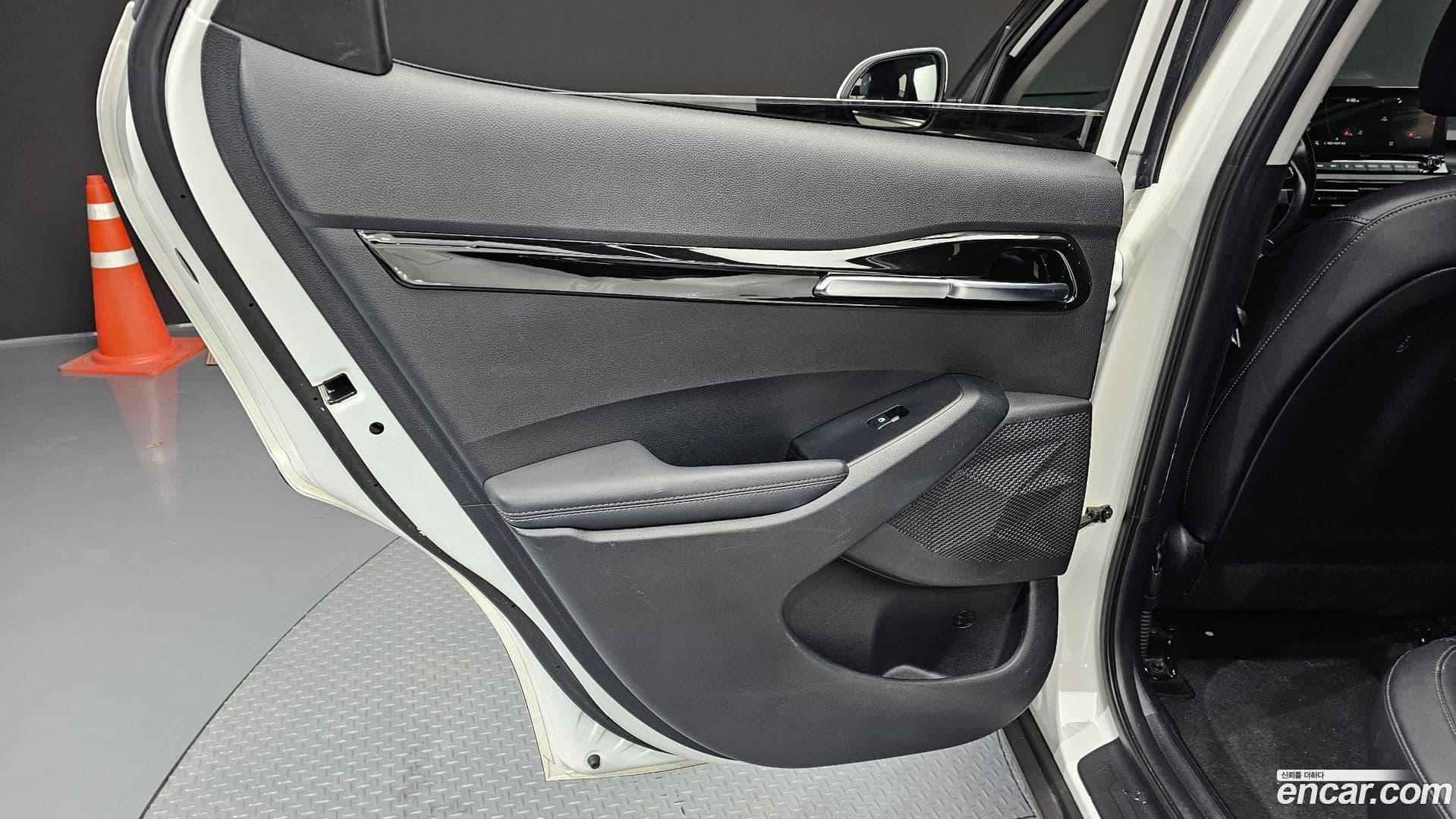 Main__Slider__Photo:Seltos Kia 2022.6-24