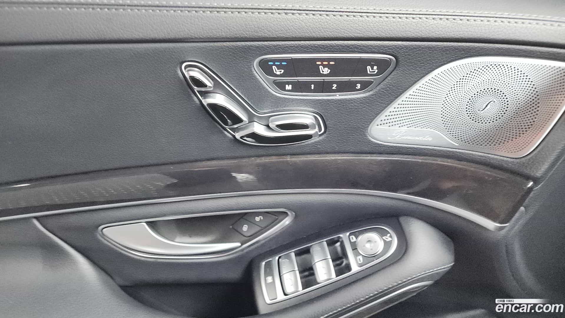 S-Class Mercedes-Benz 2019.8-OPTION-043