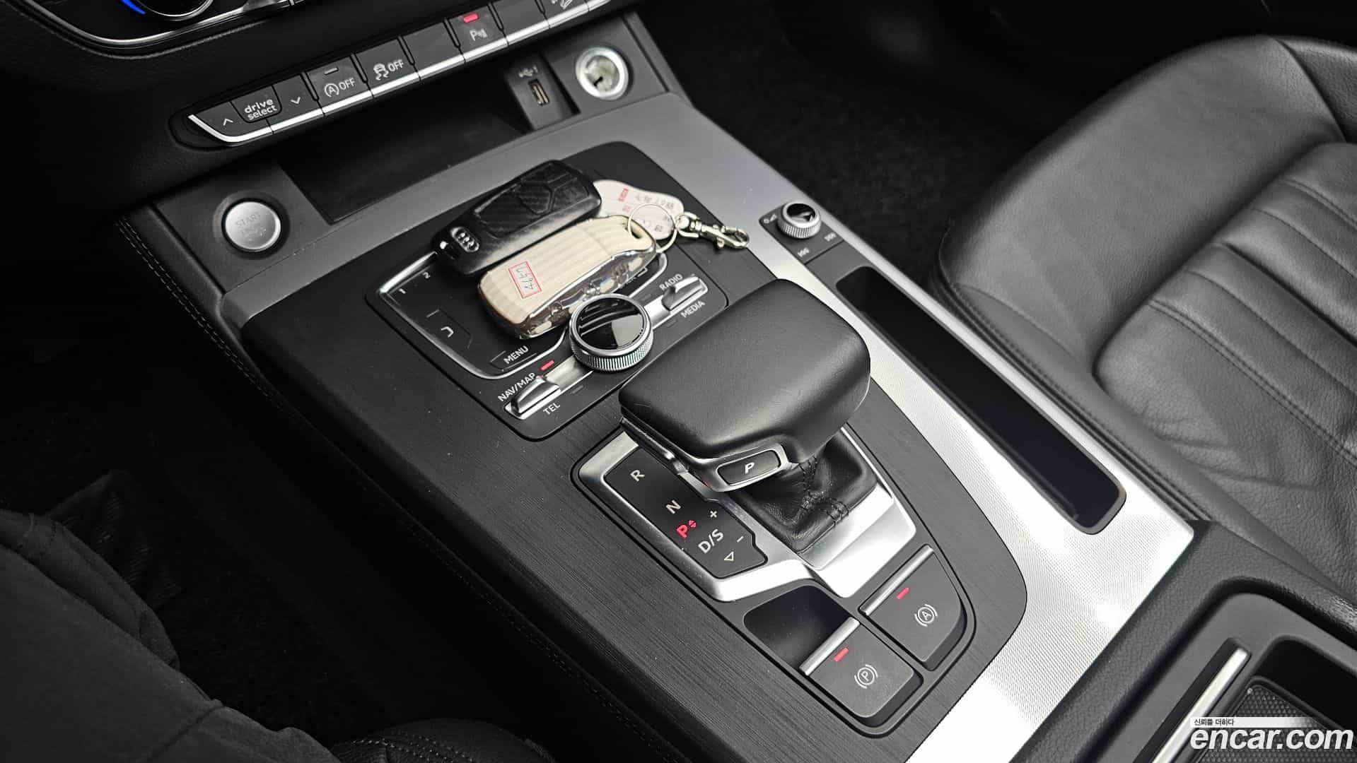 Q5 Audi 2020.11-INNER-009