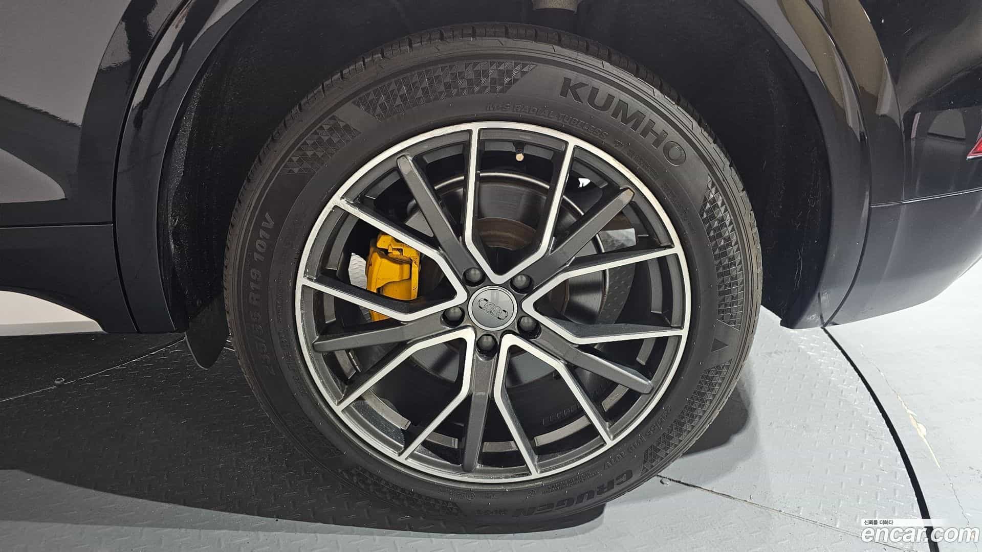 Q5 Audi 2020.11-OUTER-031