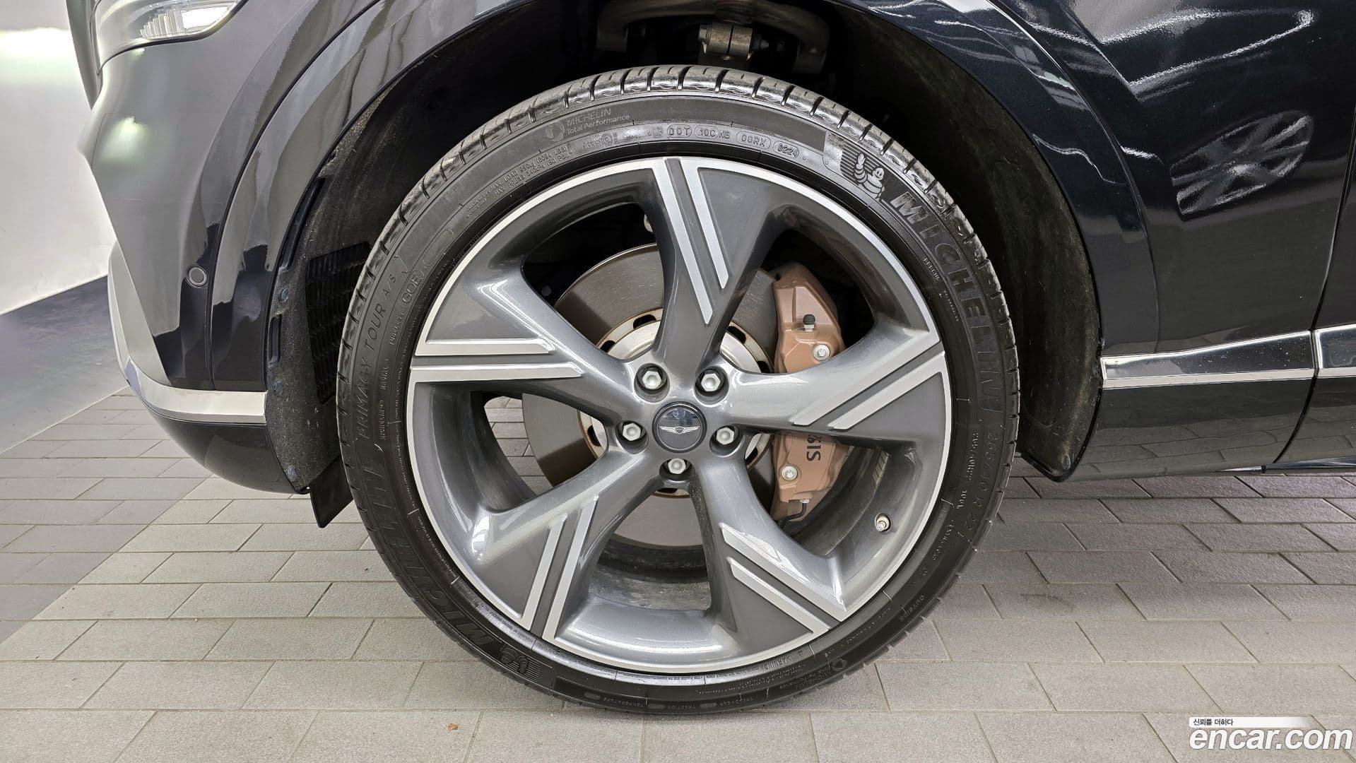 Main__Slider__Photo:GV80 Genesis 2024.3-4