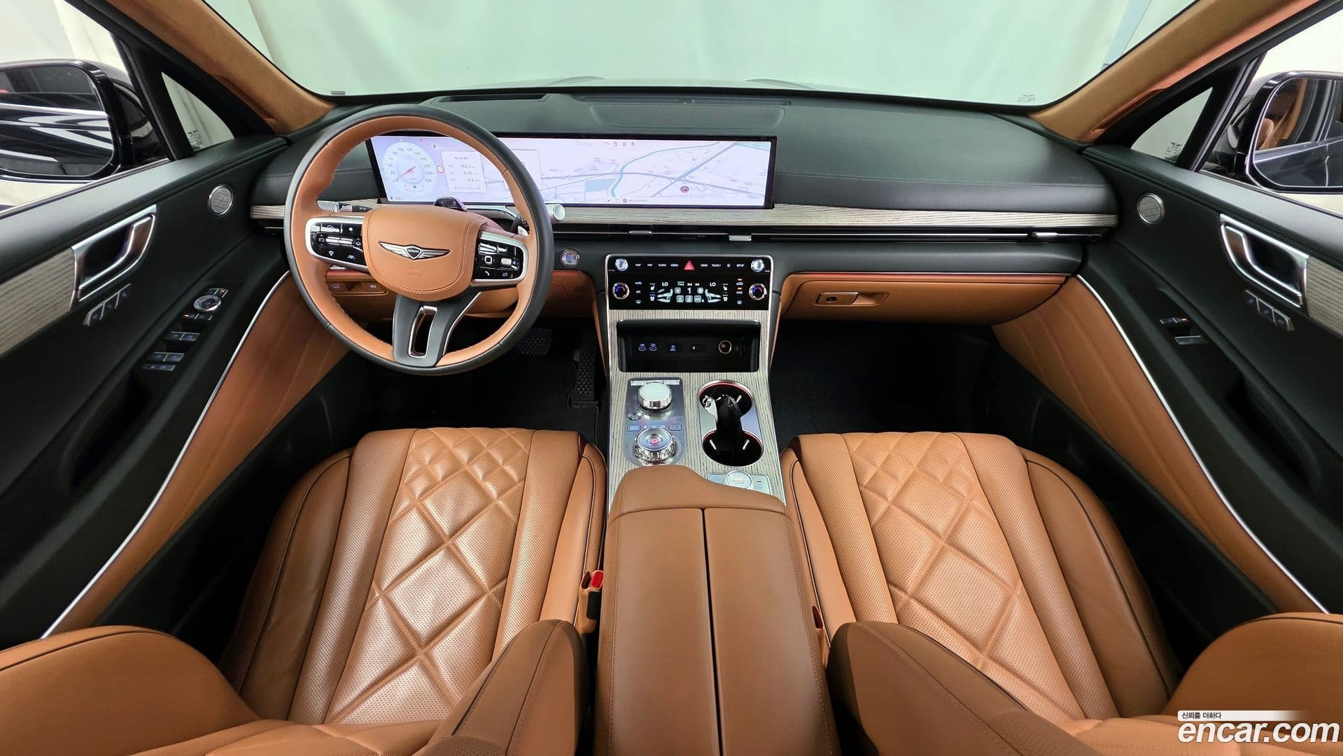 Main__Slider__Photo:GV80 Genesis 2024.3-6