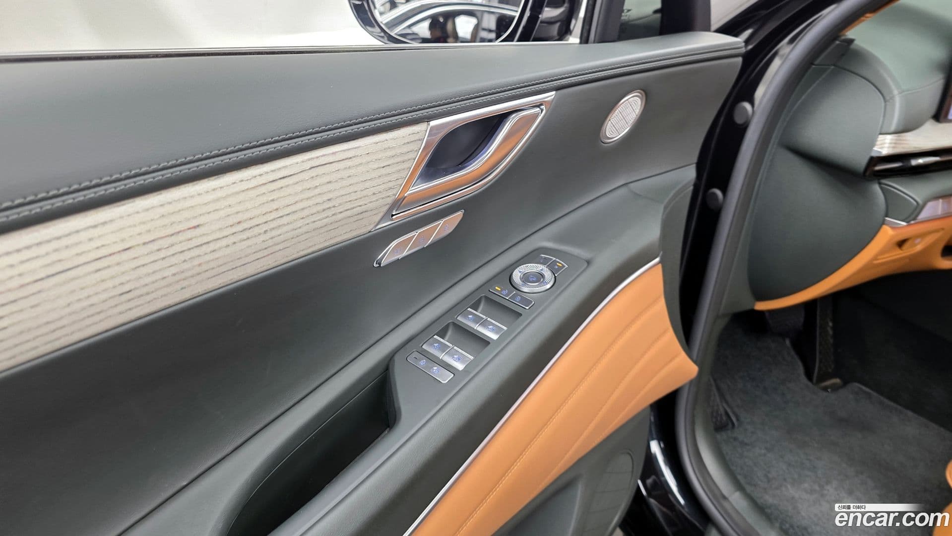 Main__Slider__Photo:GV80 Genesis 2024.3-29