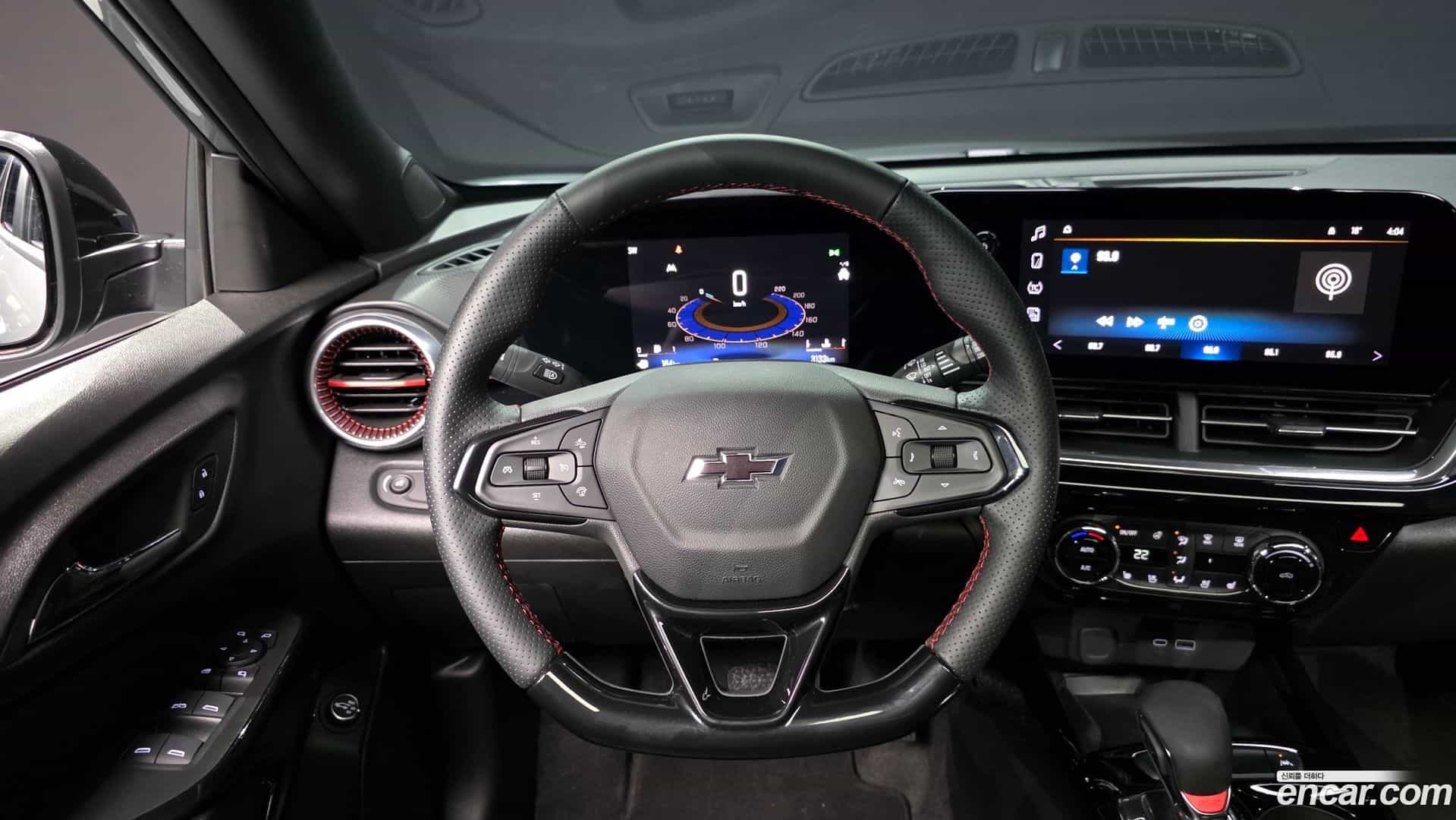 Trax Chevrolet 2025.5-OPTION-017
