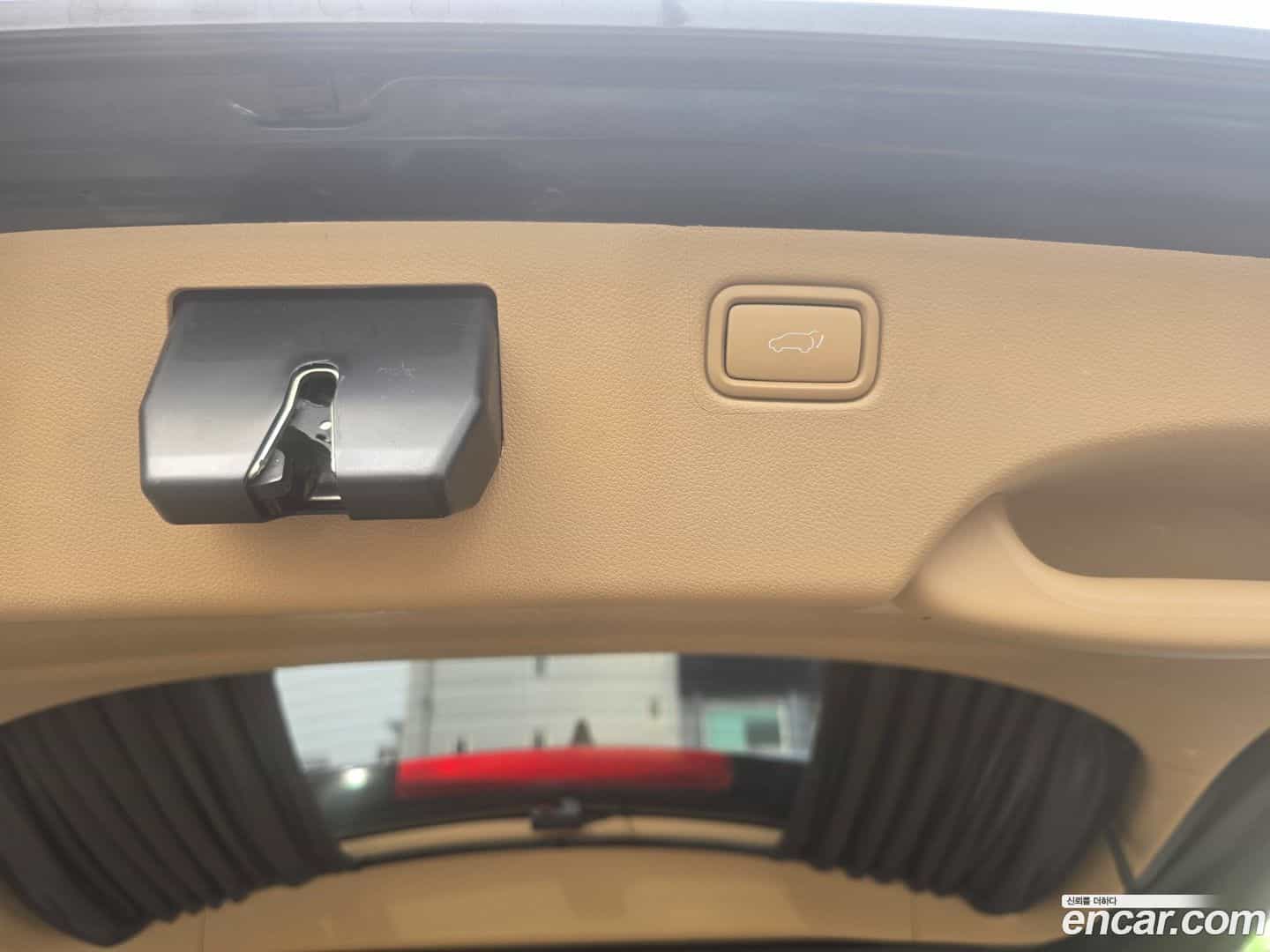 Canival Kia 2016.6-OPTION-023
