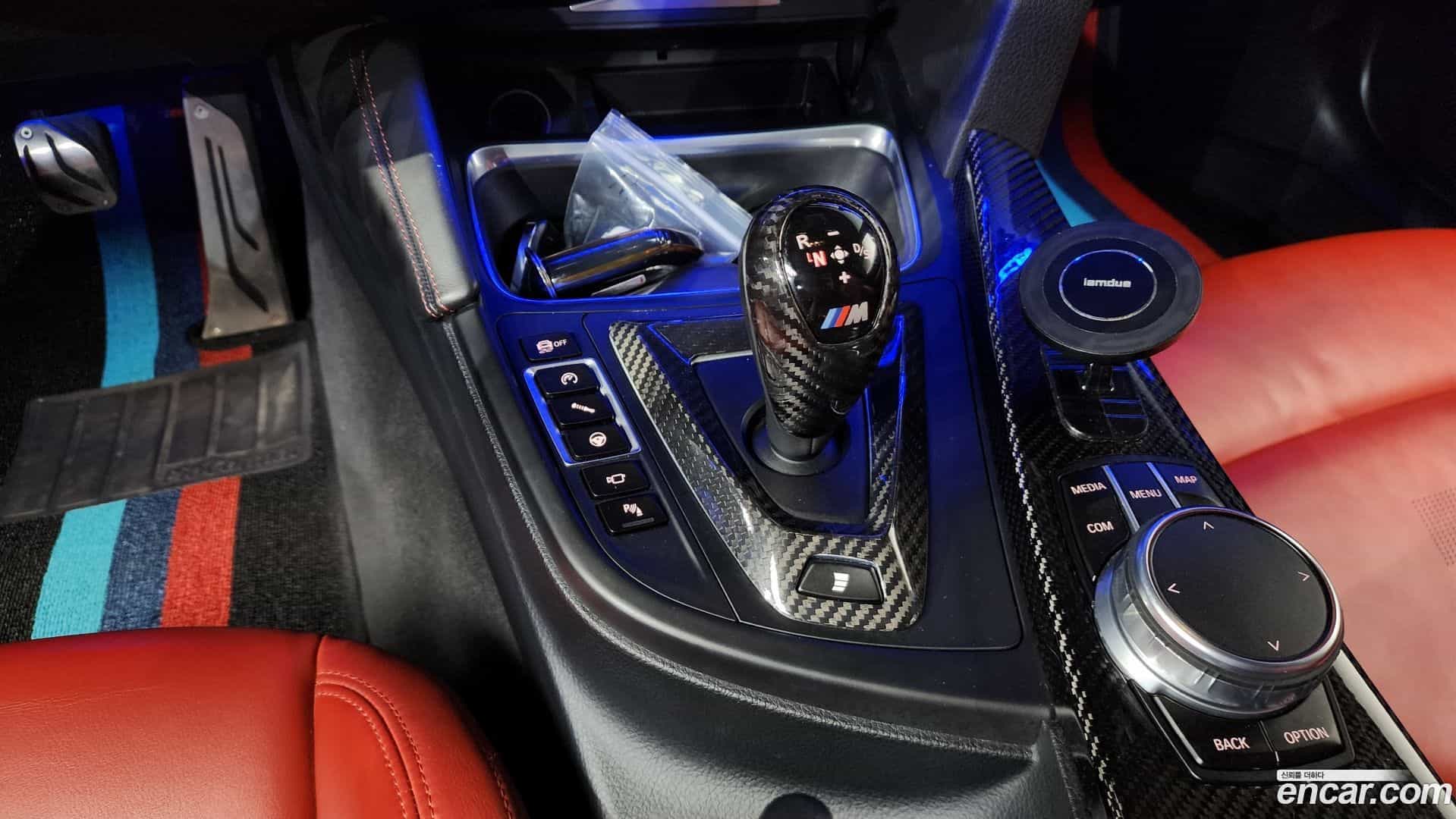 M3 BMW 2017.9-INNER-009