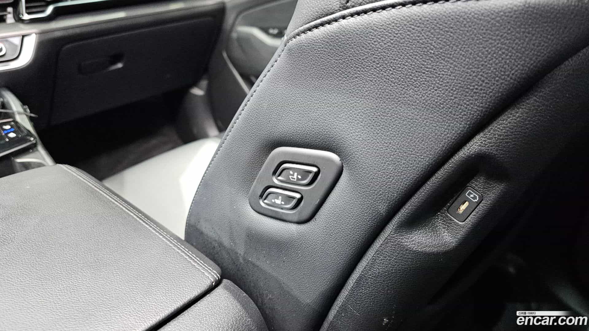 Sportage Kia 2024.6-OPTION-040